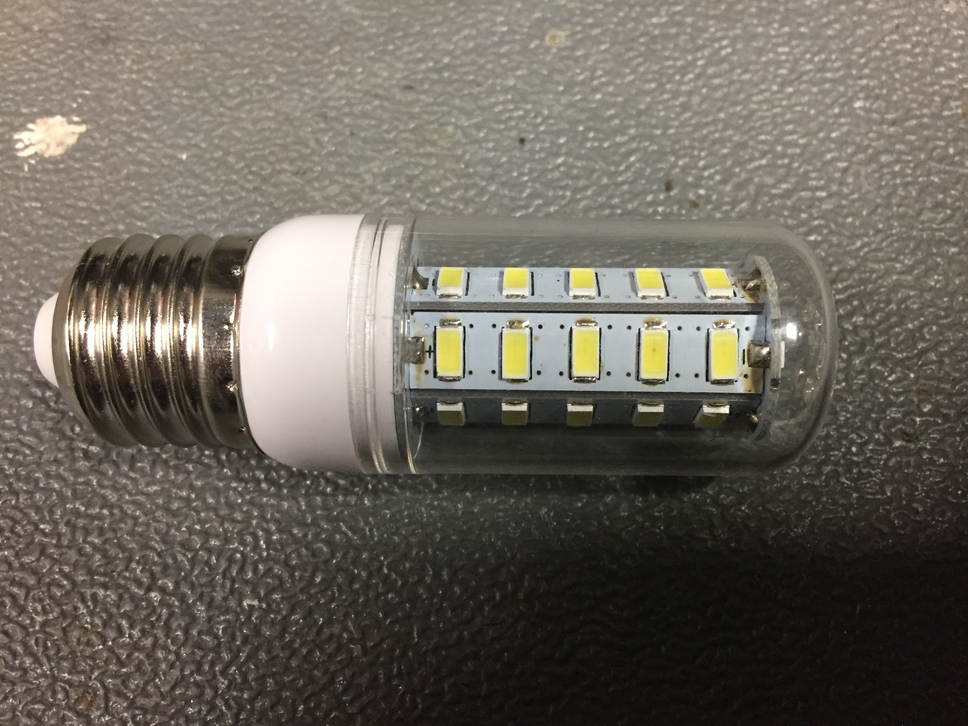 02 - Light Bulb (Bad).JPG