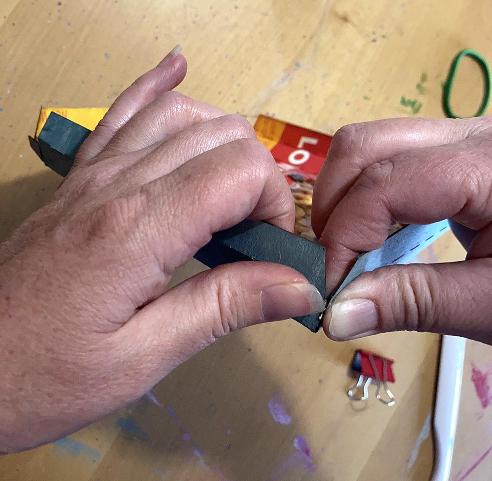 02-gluing corners.JPG