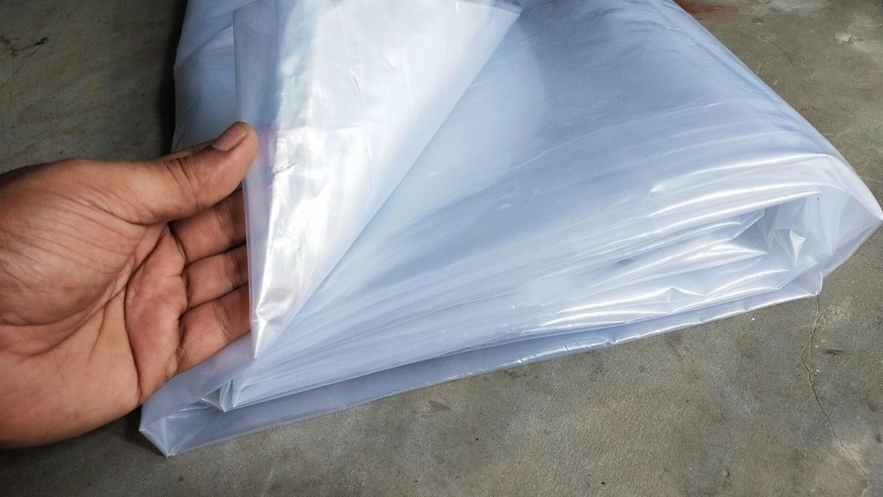 1_sheet-plastic.jpg