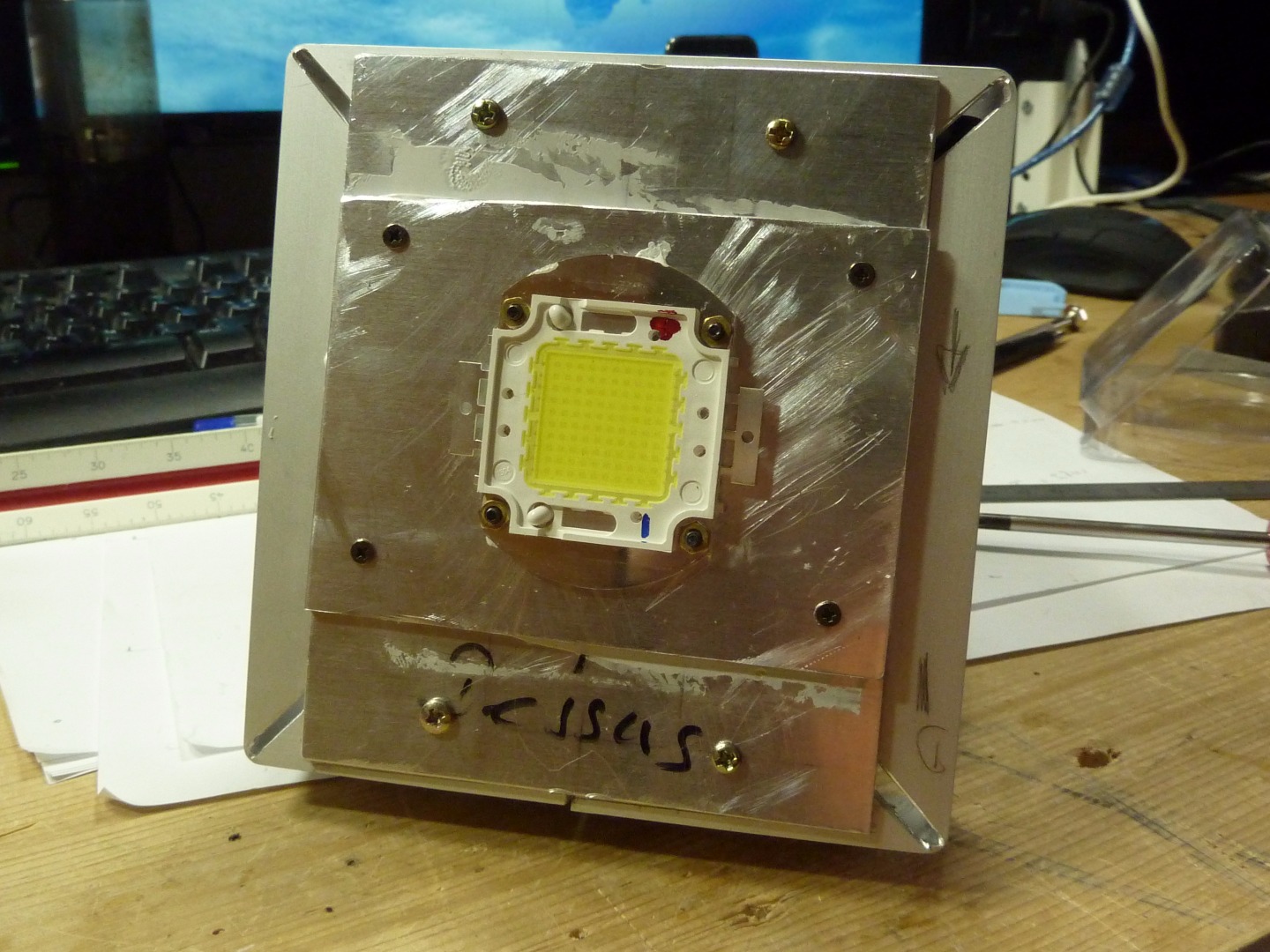 2 - Plaque Support_LED_100W_9.JPG