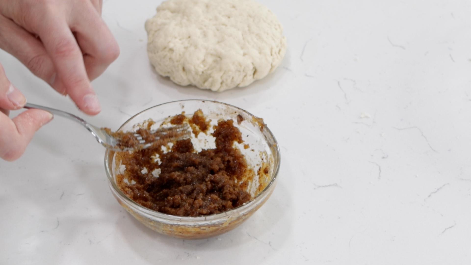 2 Ingredient Dough Cinnamon Rolls Quick Cinnamon Roll Recipe No eggs.00_03_20_18.Still009.jpg