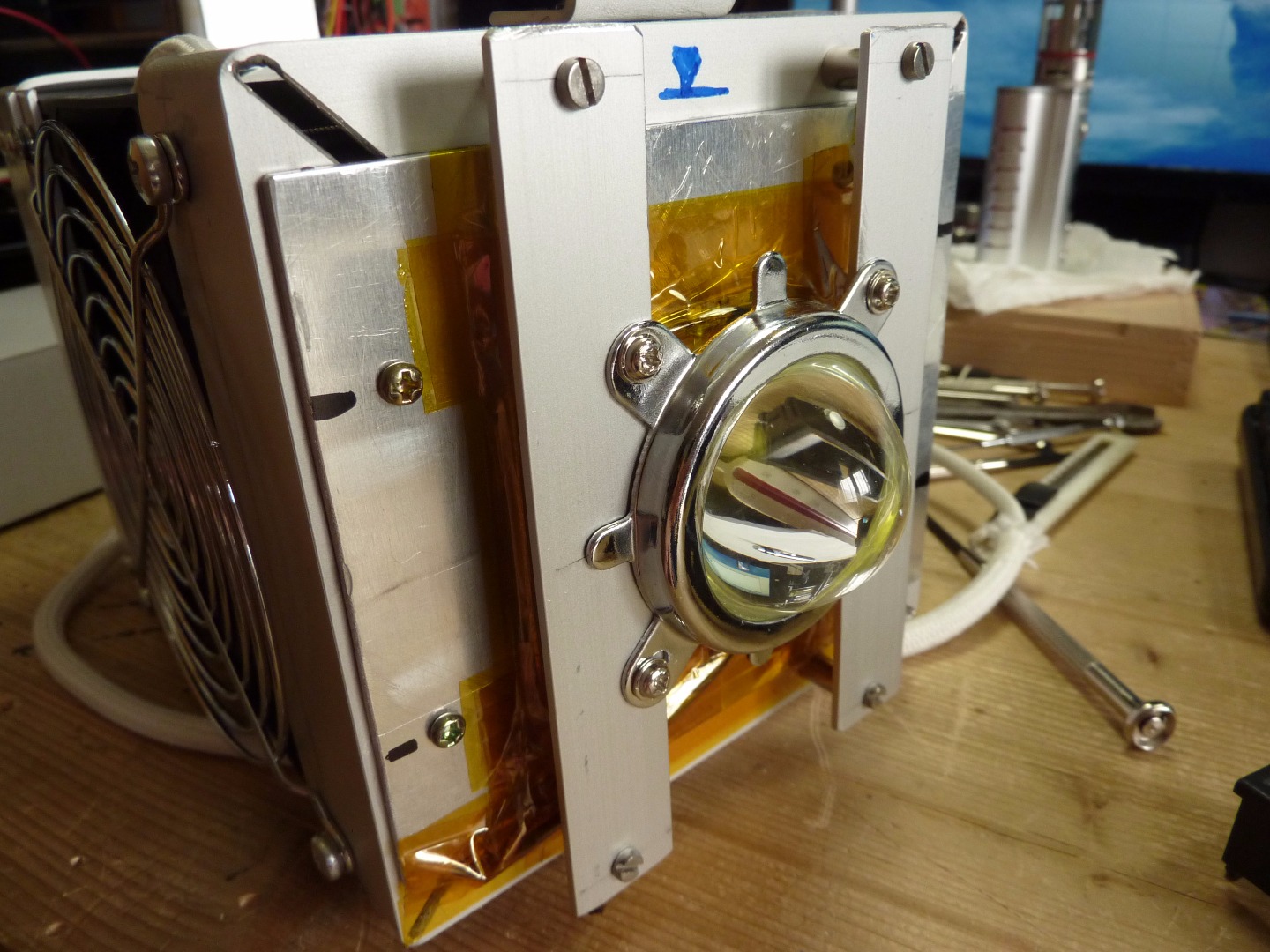 7 - Fixation_Lentille_0.JPG