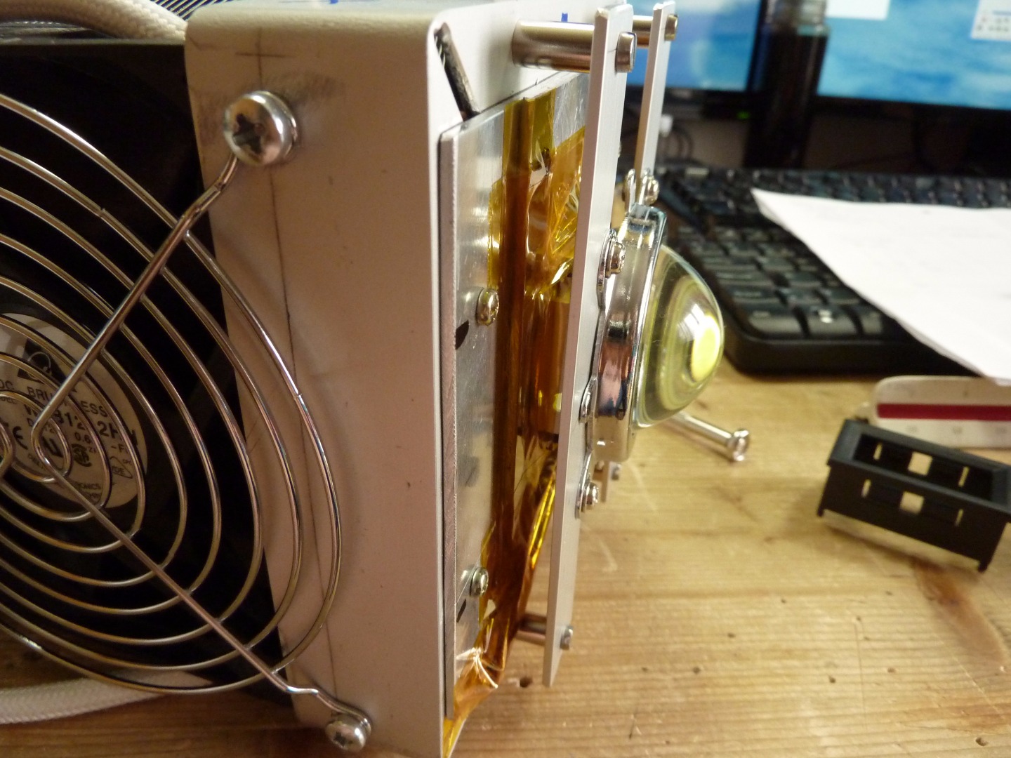 7 - Fixation_Lentille_1.JPG