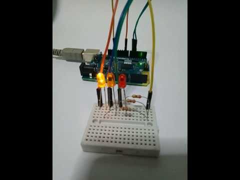 Alternate Blink LEDs with Arduino 101