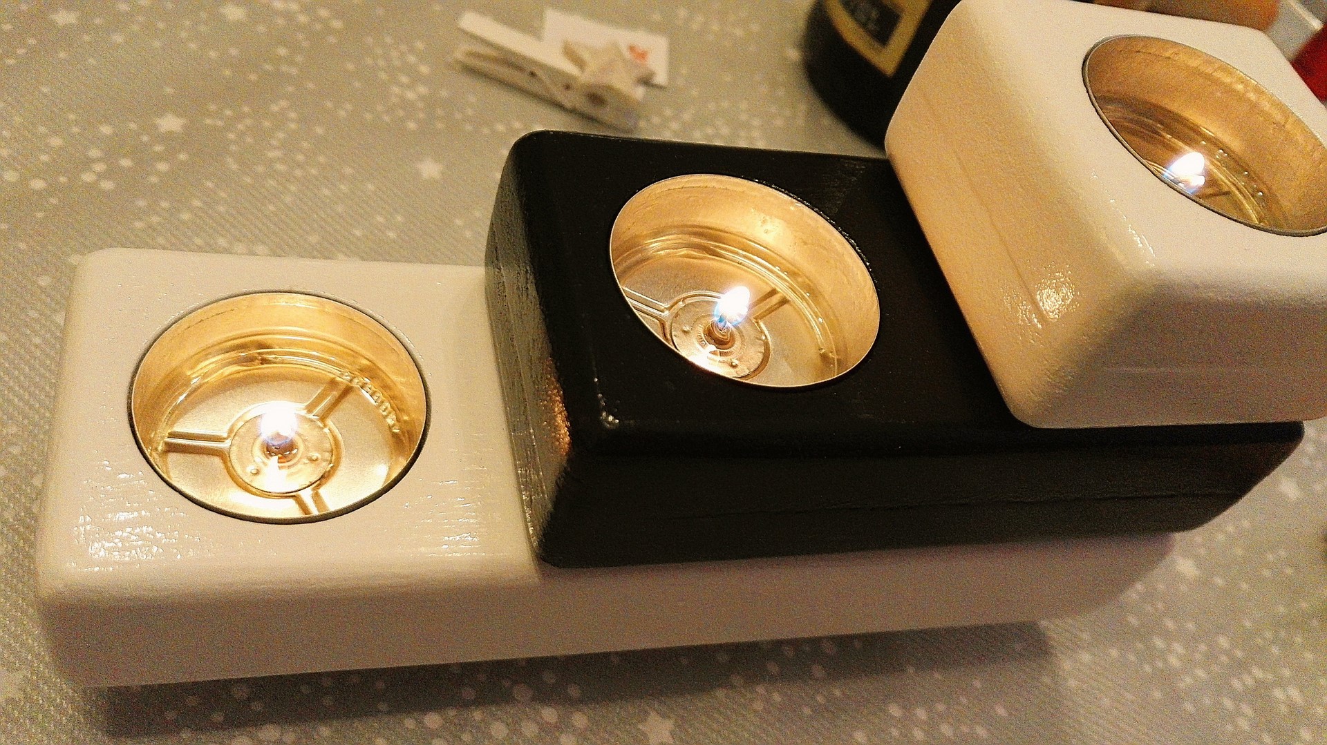 Bougeoirs_Lego_MagicManu (1).jpg