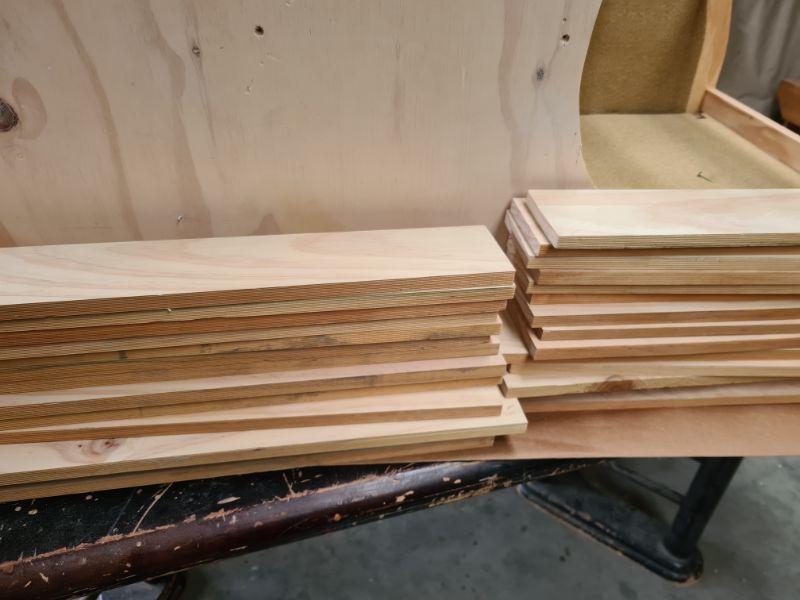 DIY Delux dog house (11).jpg