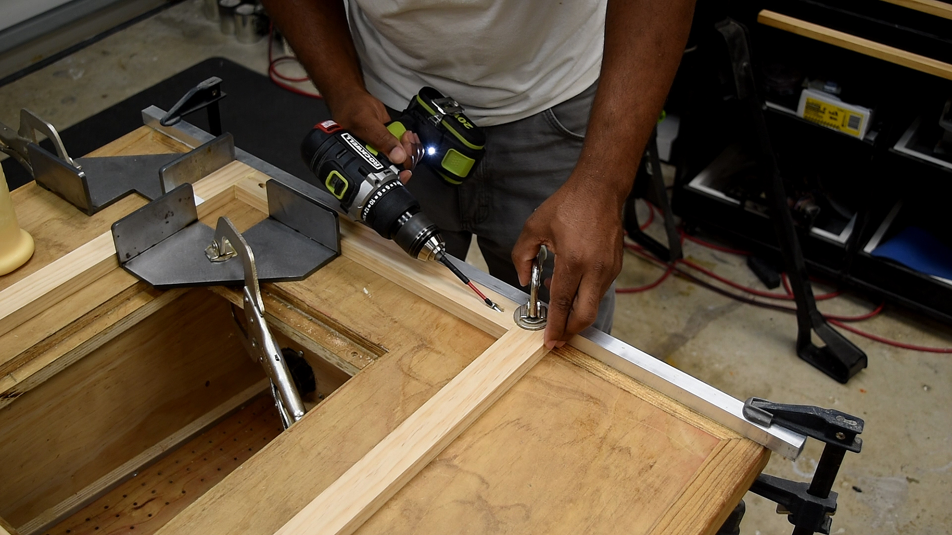 Dump 1.00_02_15_22.Still011.jpg