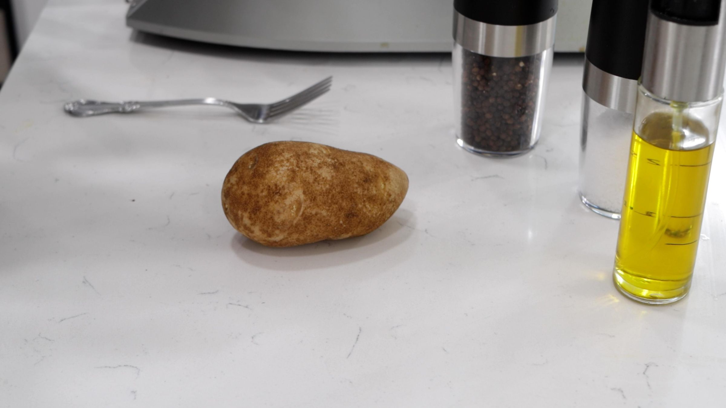 How to Make Potato Waffles.00_00_15_06.Still003.jpg