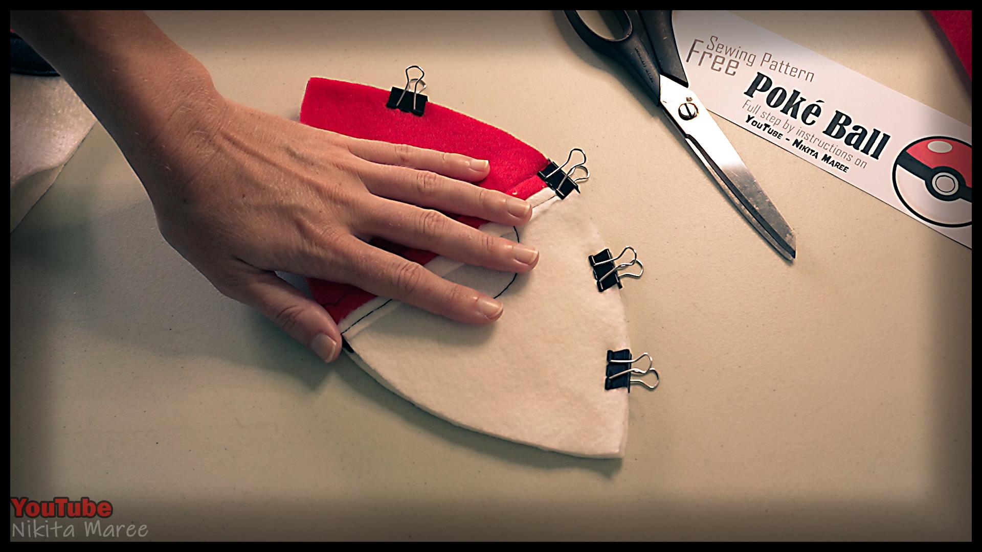 How to make a Poke Ball. DIY pokemon tutorial. Make your pokeball (31).jpg