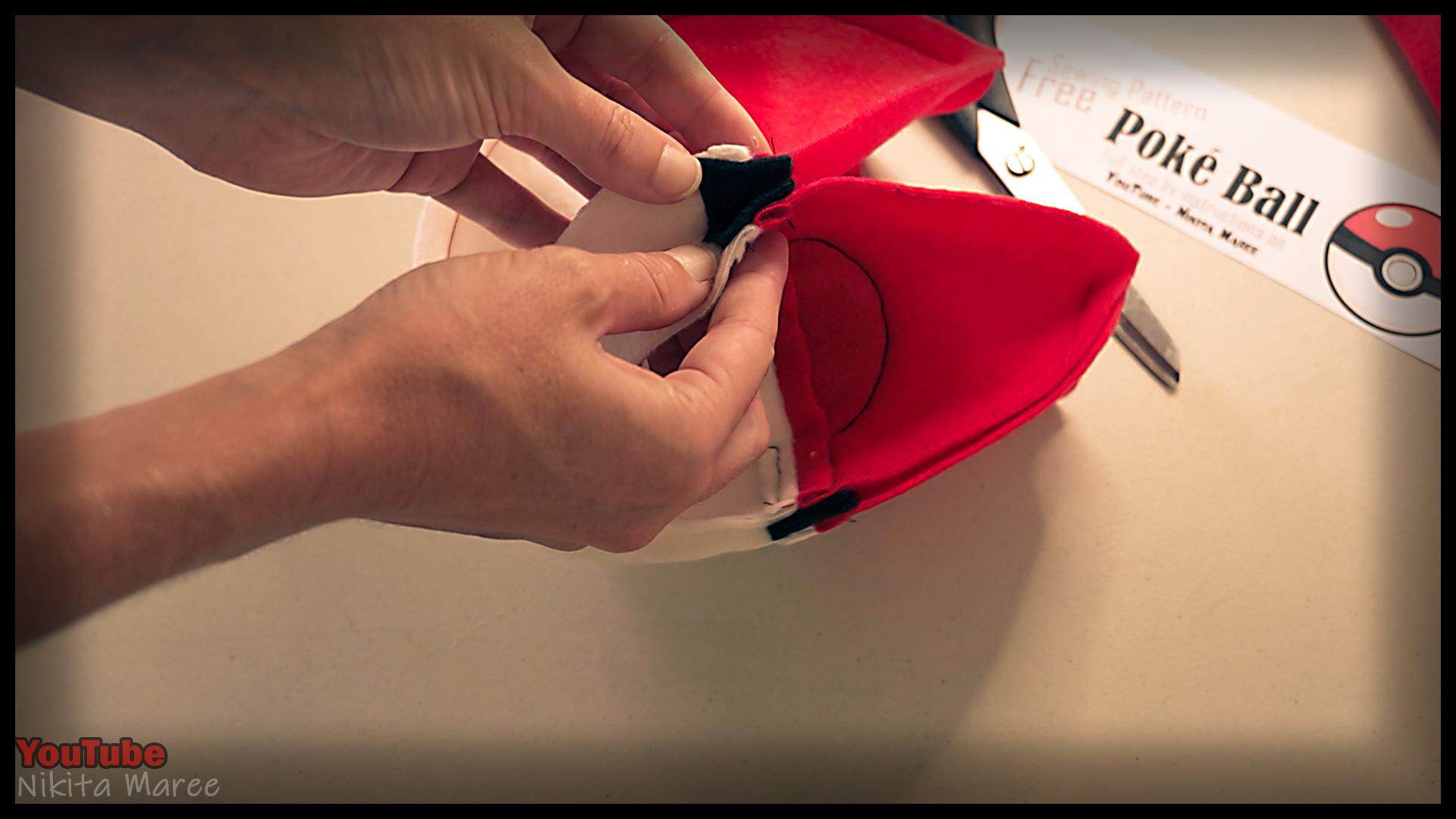 How to make a Poke Ball. DIY pokemon tutorial. Make your pokeball (37).jpg