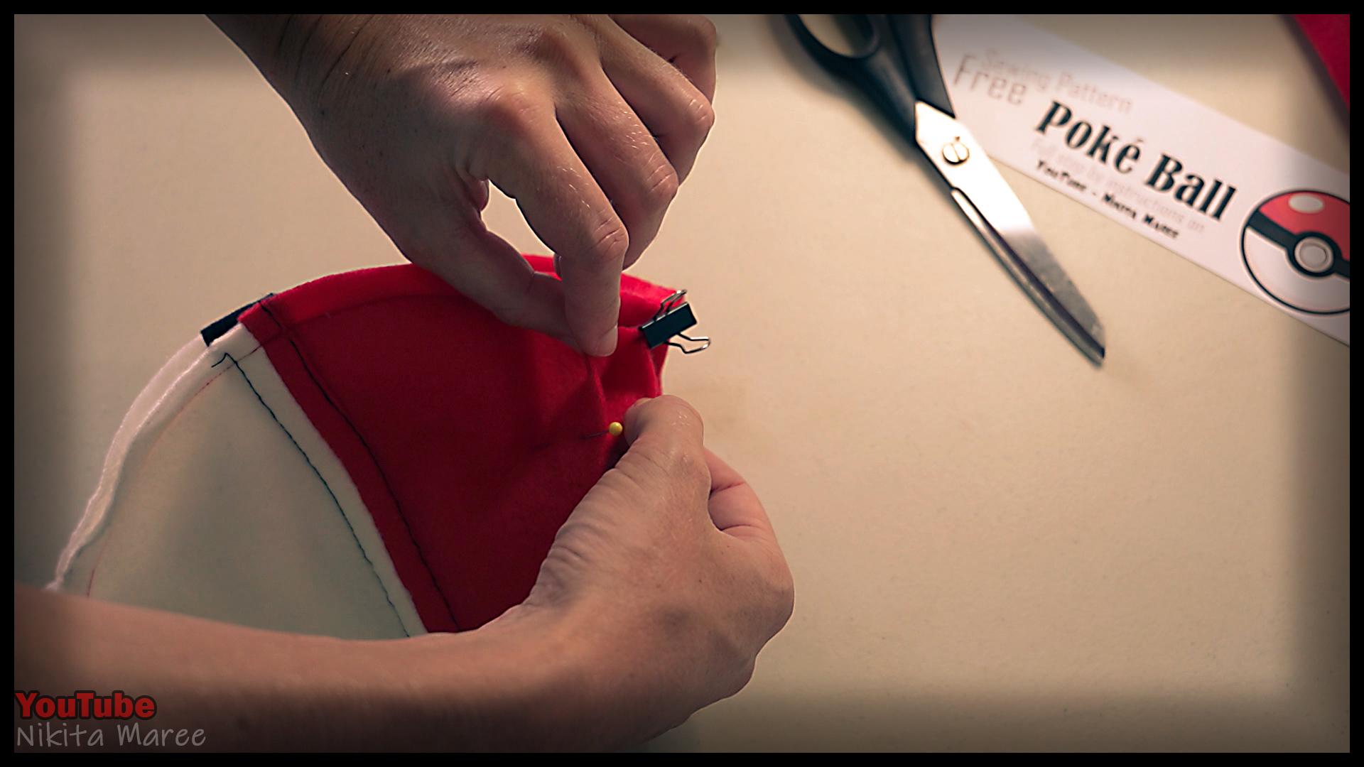 How to make a Poke Ball. DIY pokemon tutorial. Make your pokeball (42).jpg