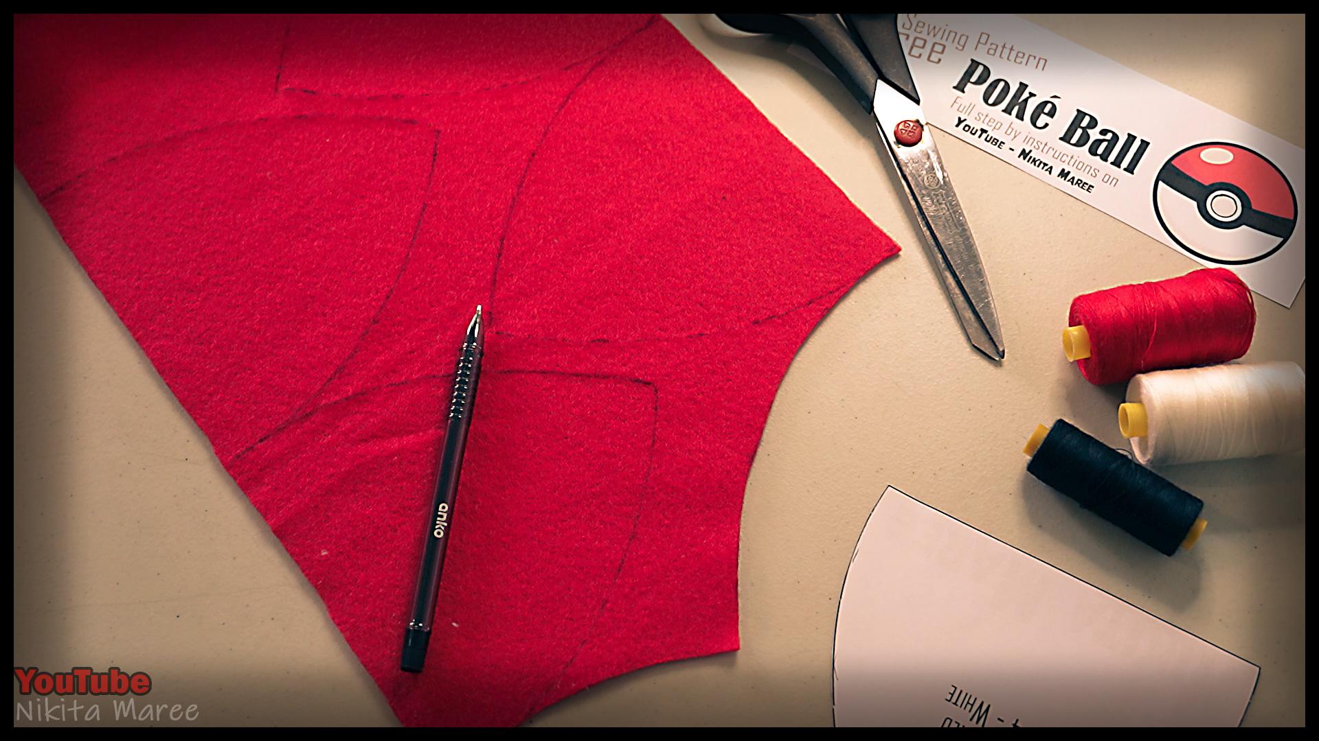 How to make a Poke Ball. DIY pokemon tutorial. Make your pokeball (6).jpg