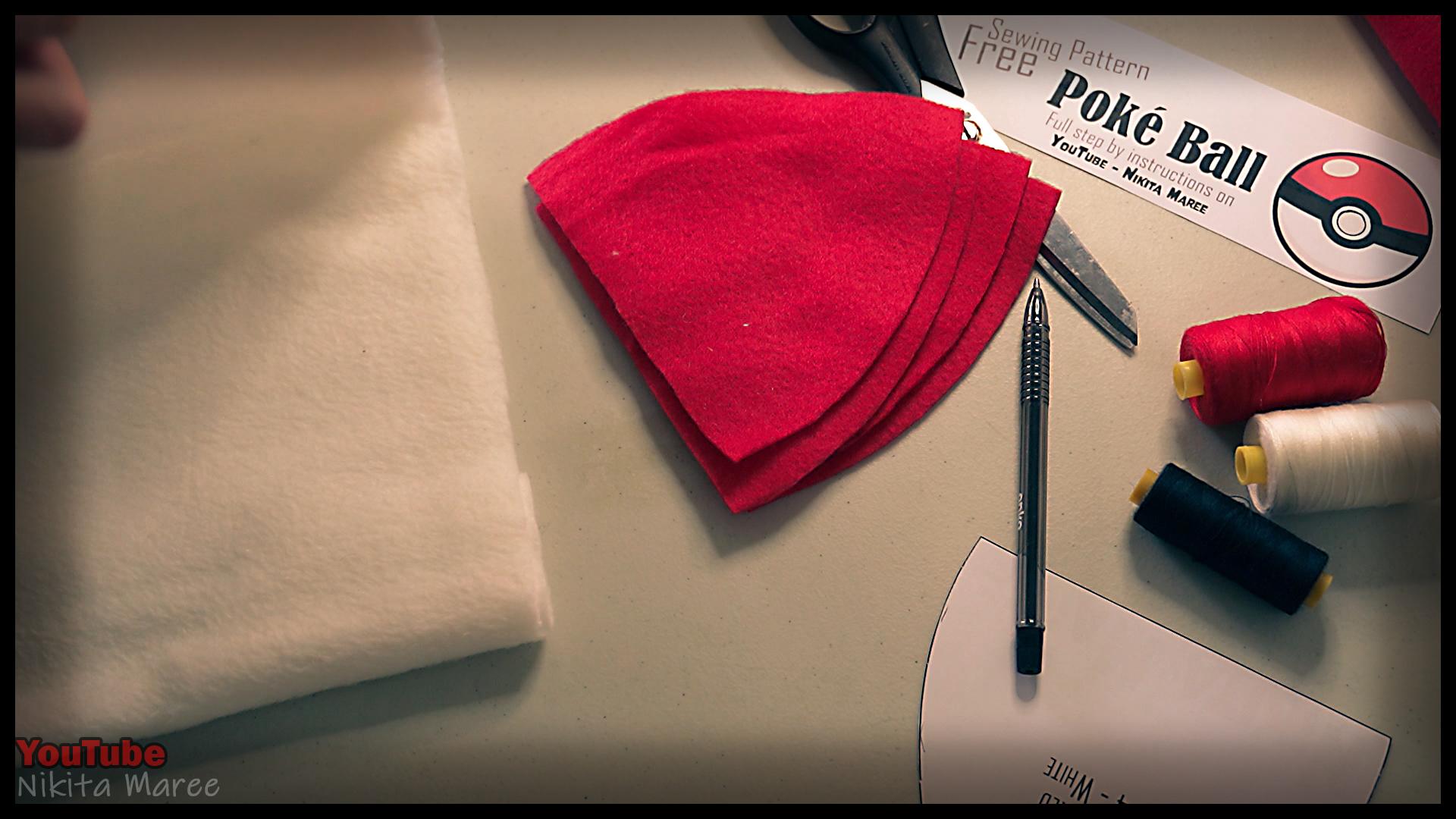 How to make a Poke Ball. DIY pokemon tutorial. Make your pokeball (9).jpg