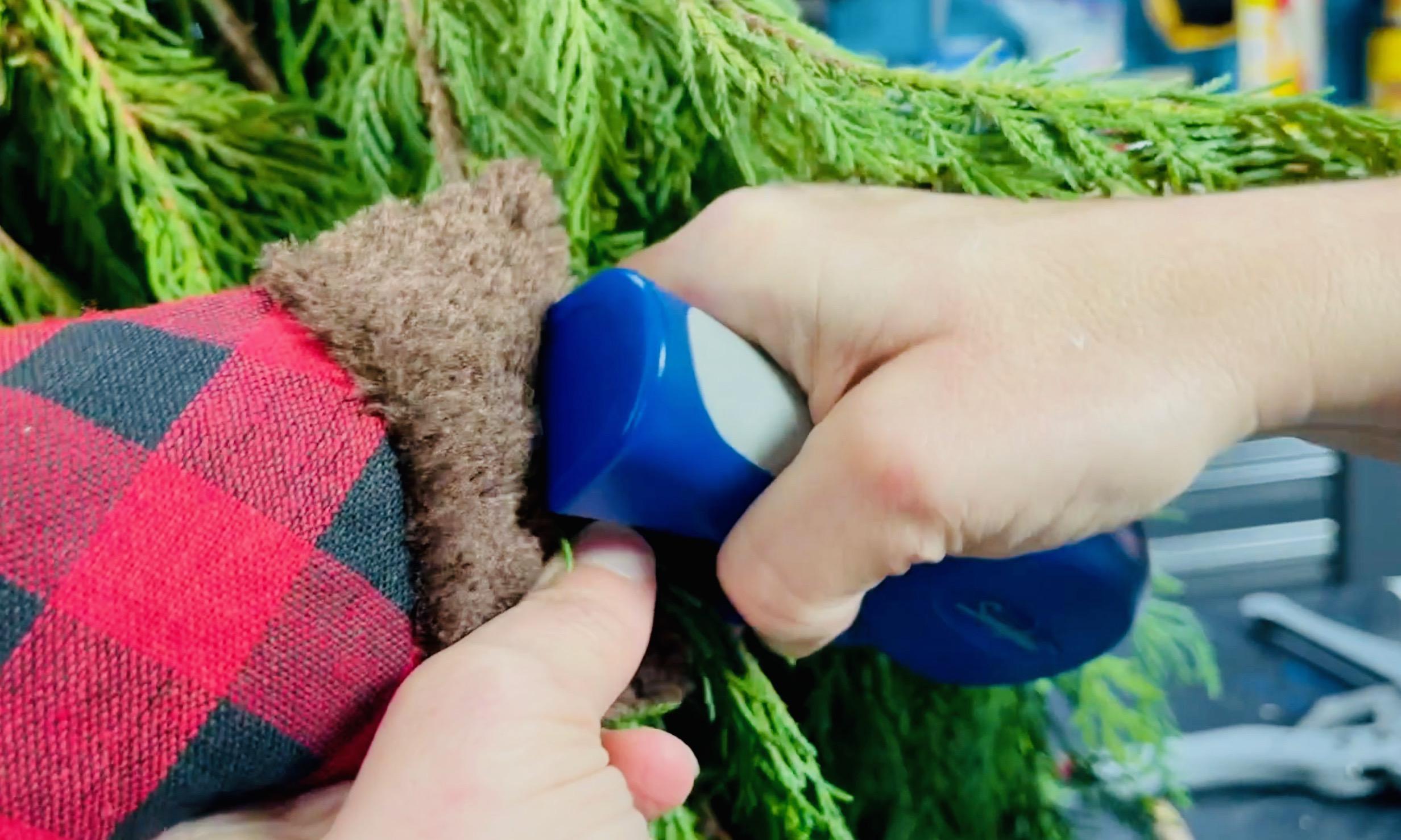 Just-Might-DIY-Gnome-Attaching - 5.jpg