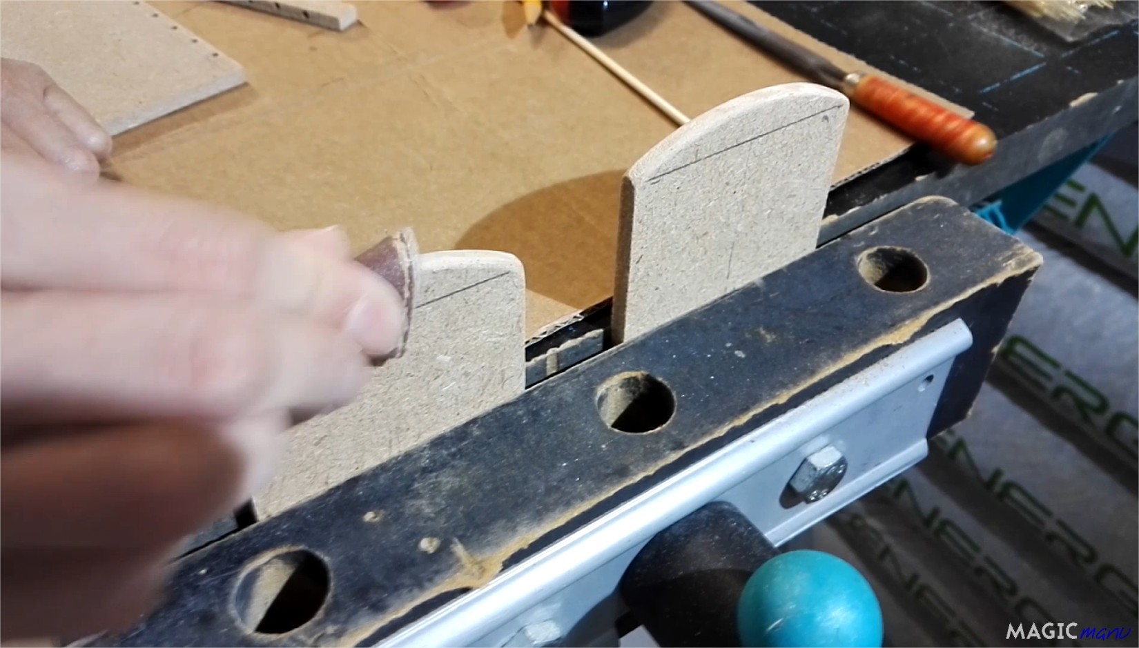 Lits Barbie.mp4_7.jpg