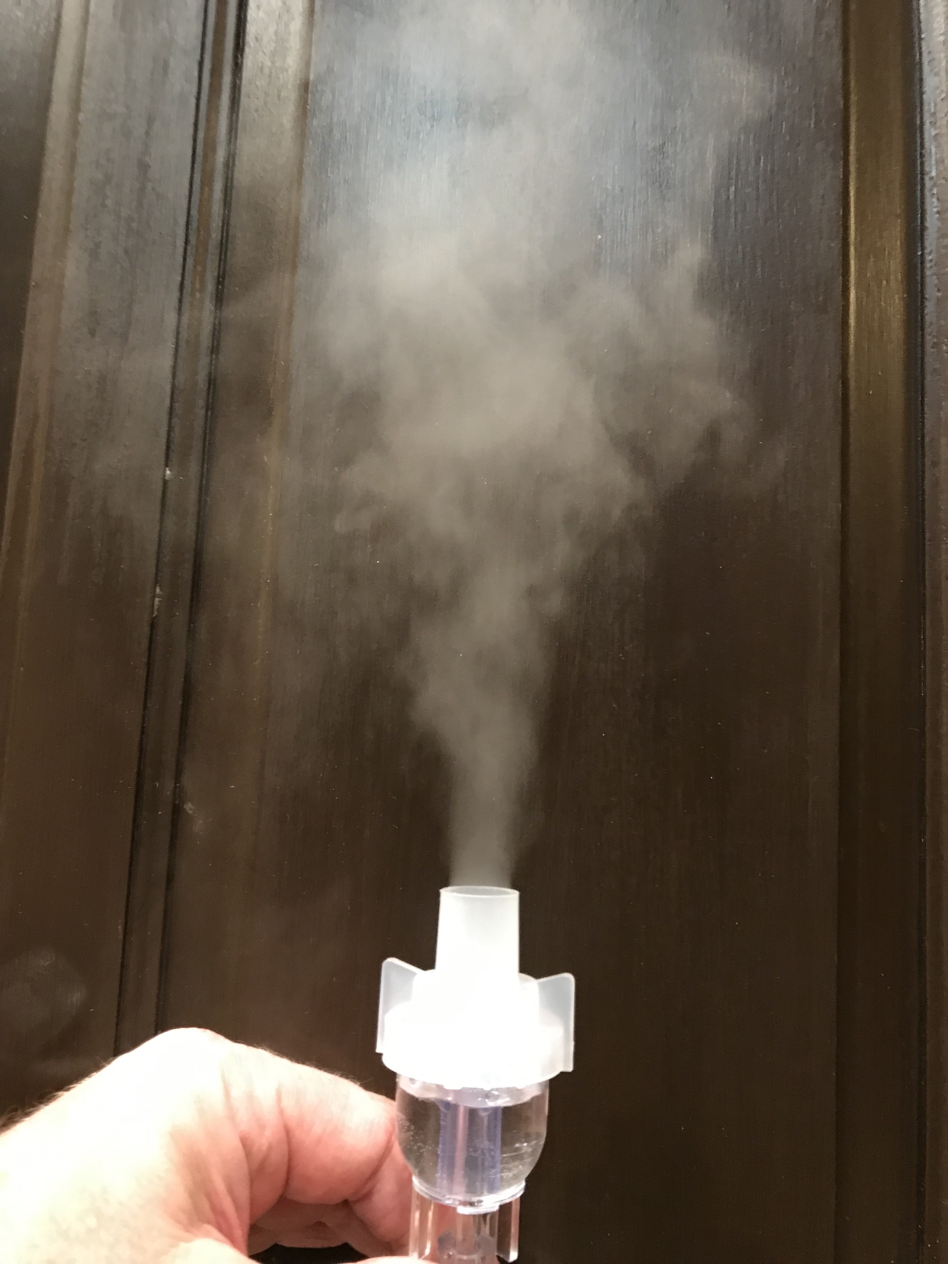 Nebulizer fogging.jpg