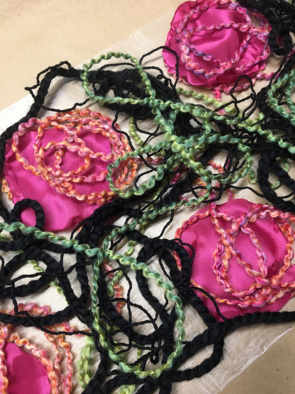 No knit Rose Crazy-Wool Scarf - 2.jpg