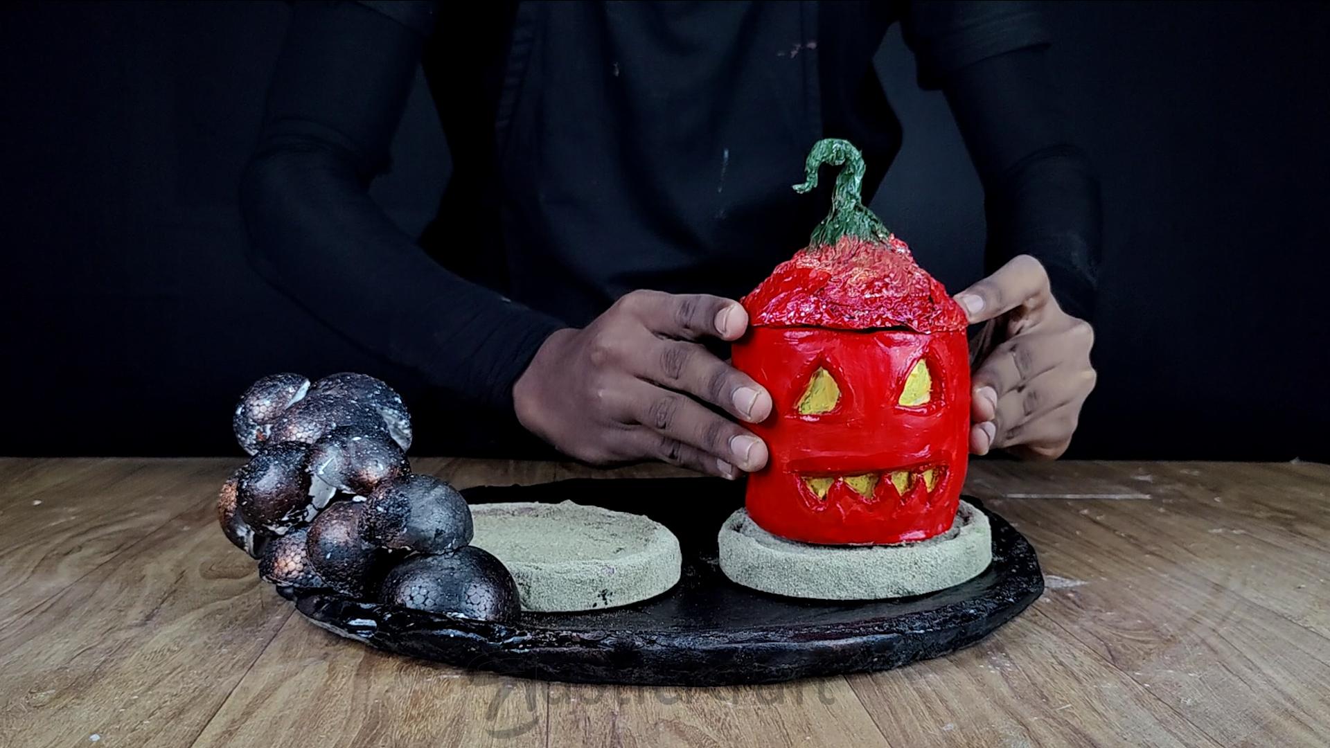 Oct_22_Hallowen Lamp_Subham_YT.00_05_03_56.Still052.jpg