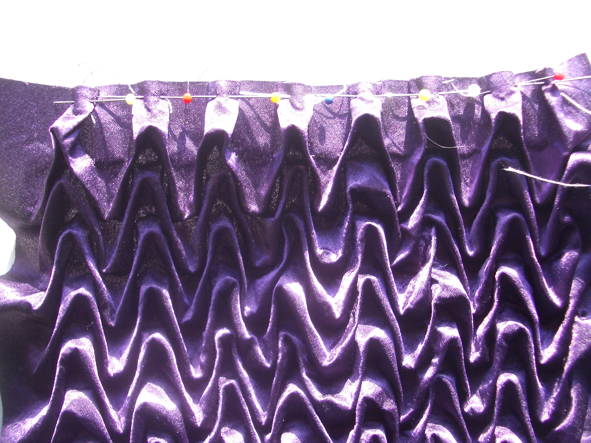 Pinned top pleats.JPG