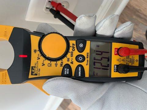 Taking a Voltage Measurement With an Ideal Voltmeter