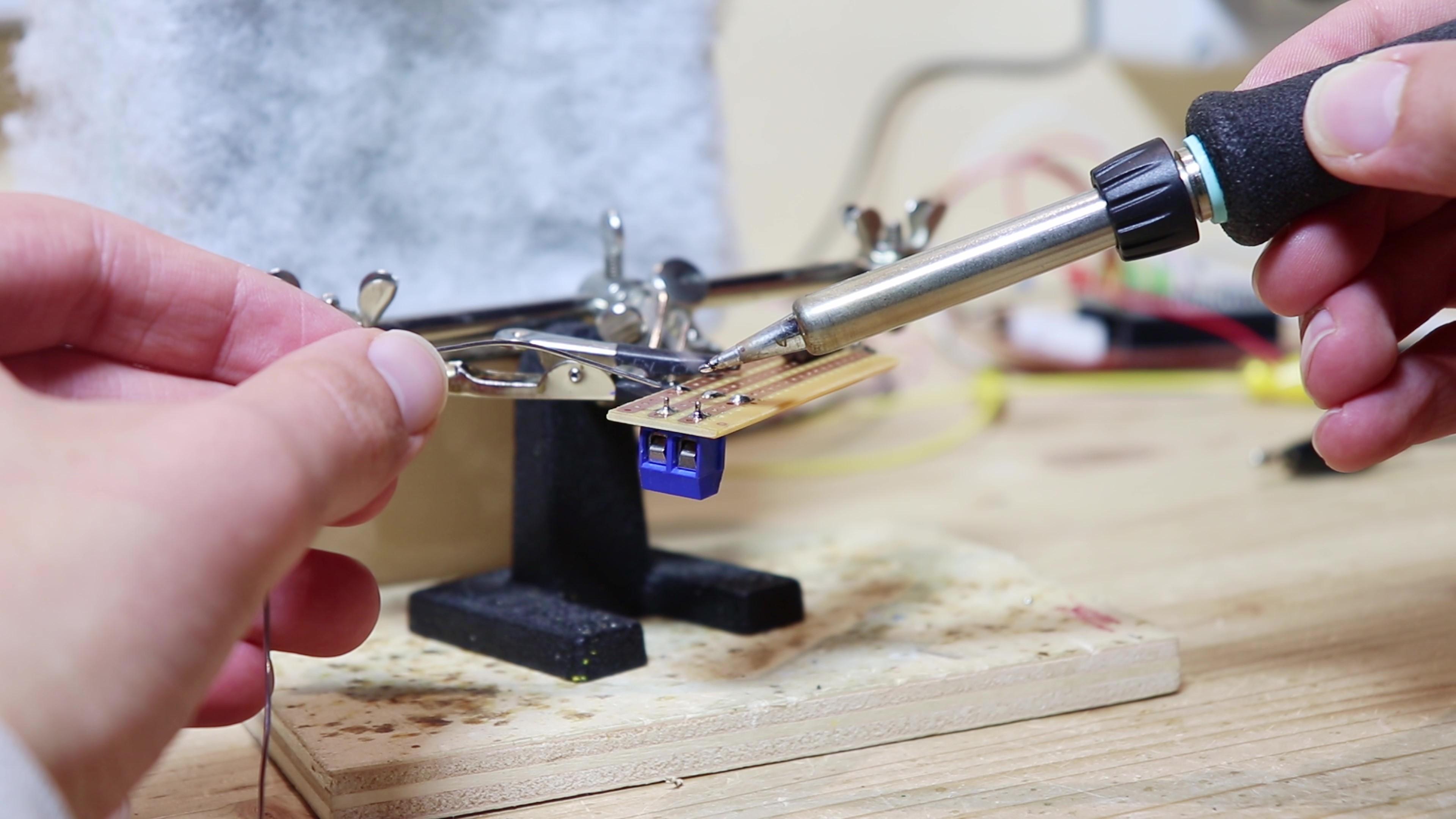 Video 2 - frame at 9m15s.jpg