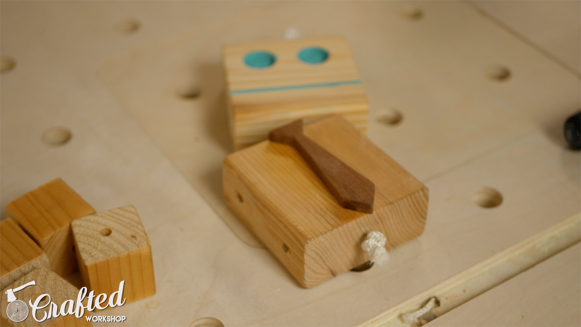 Wooden Toy Robot Homemade DIY 11.jpg