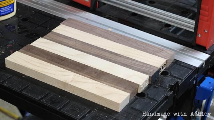 diy_wood_game_board_the_duke_jarl_catalyst_game_labs_tabletop_chess_abstract_strategy (4).JPG