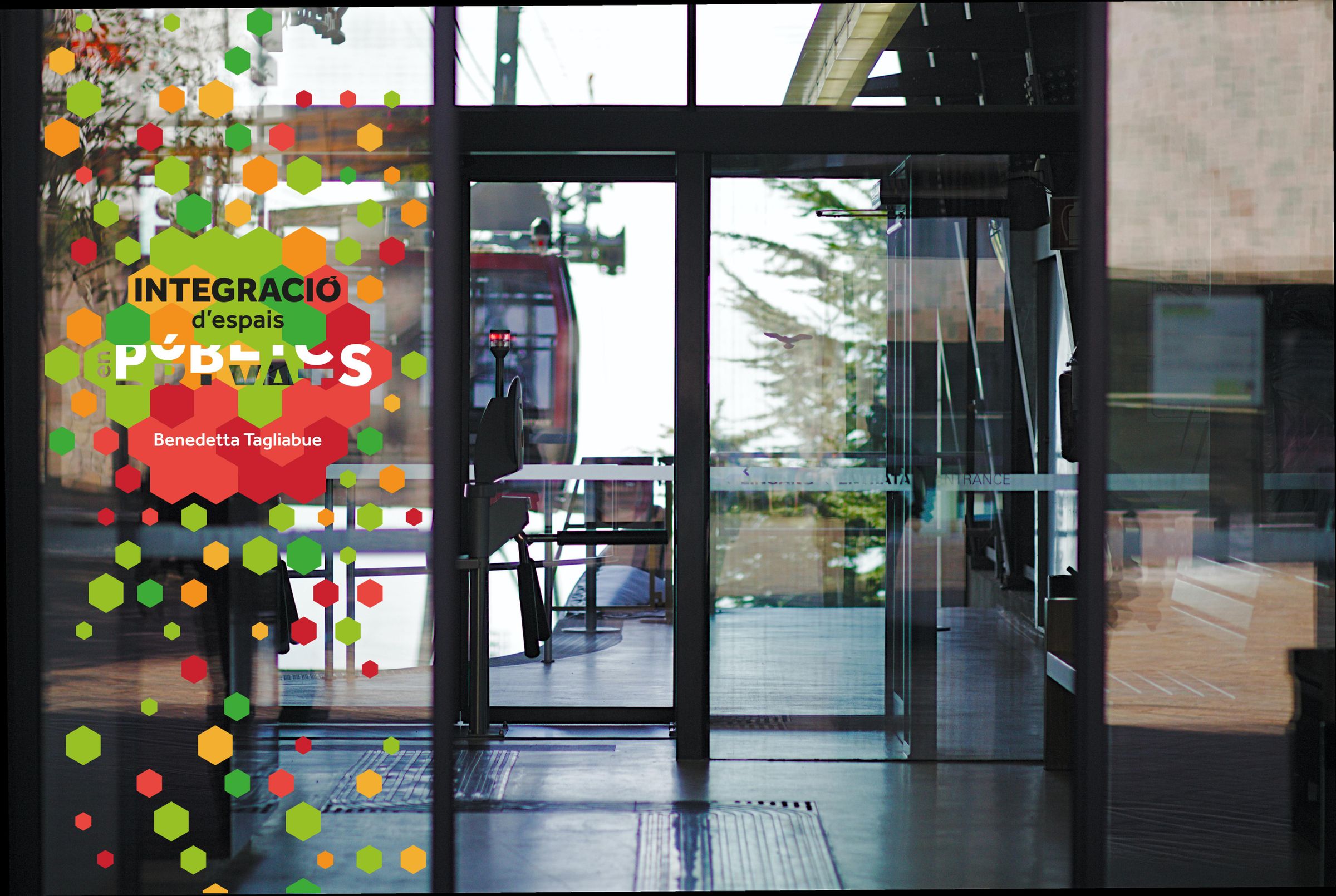 noah-samuel-franz-unsplash mix.jpg