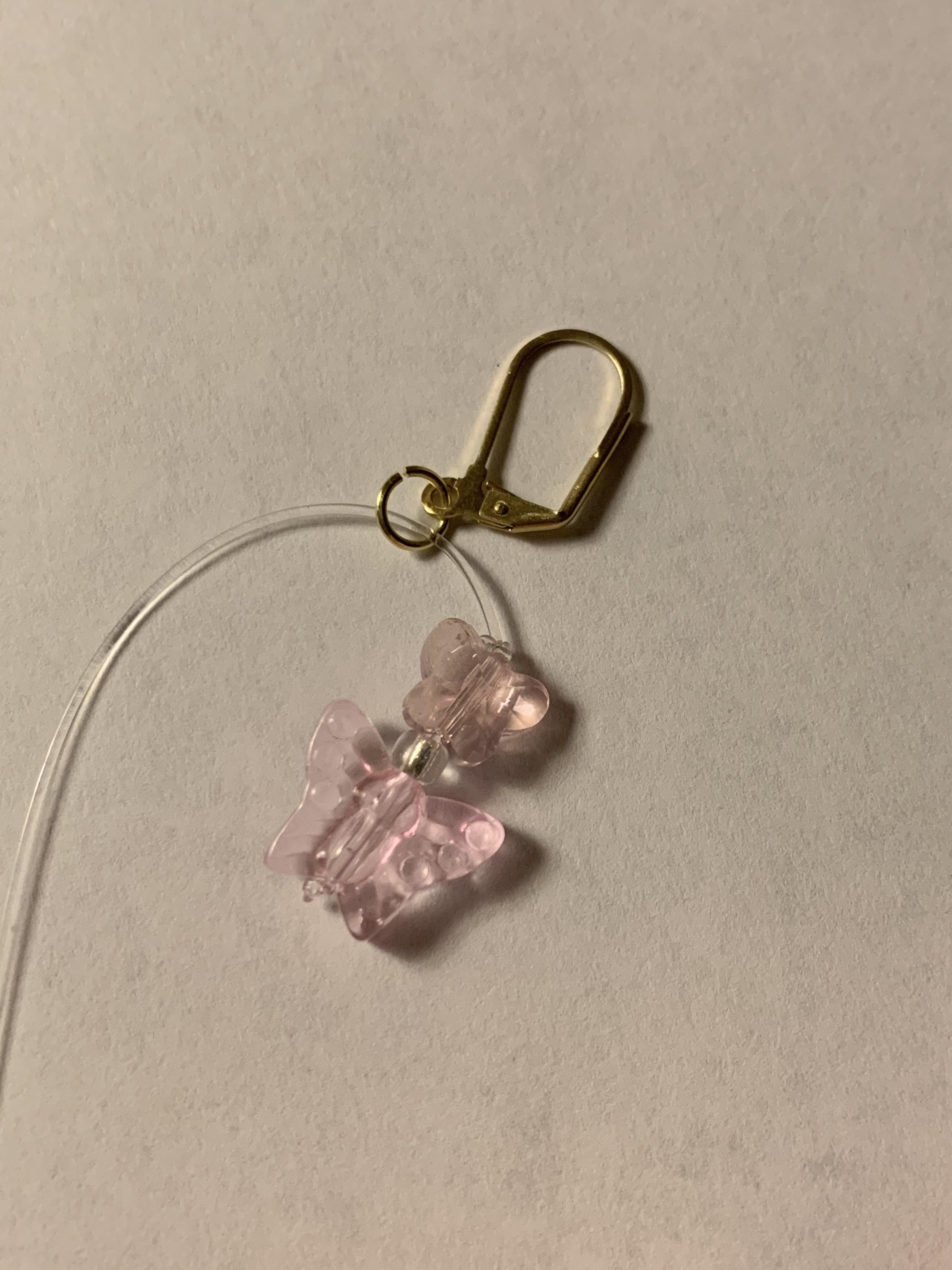 tie the strung bead to the jumpt ring.jpg