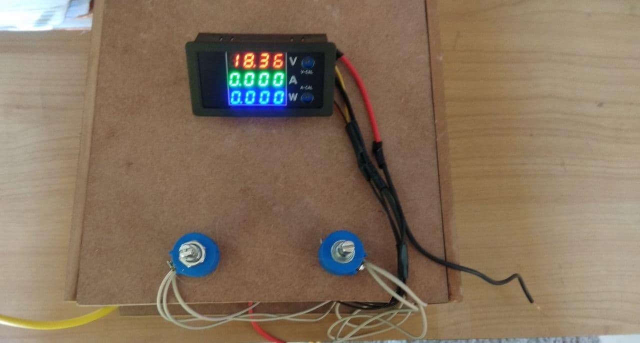 A Variable Power Supply With Variable Current Adjustment