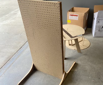 Standing Peg Board