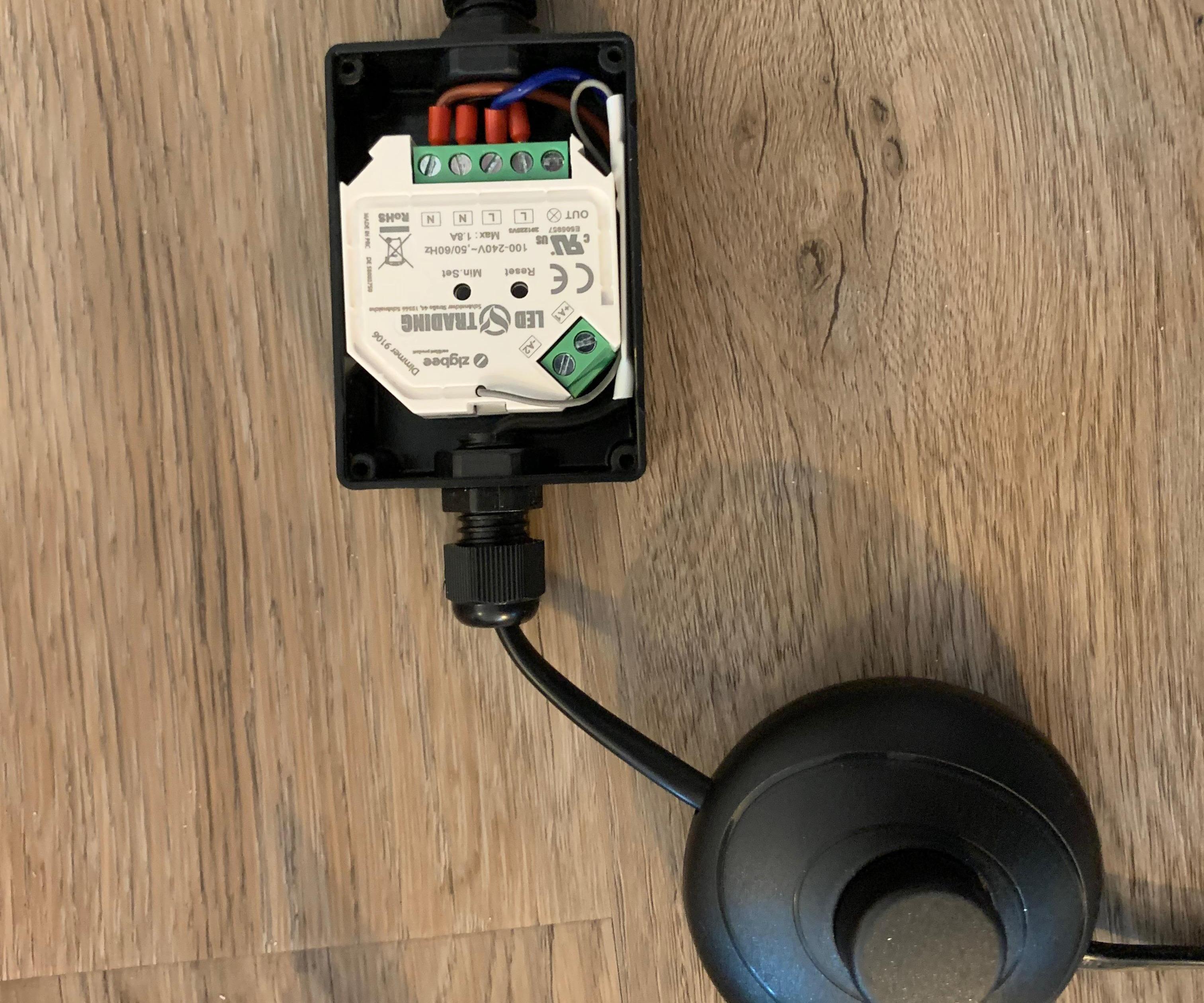 The DIY Smart Light Box - Smart Dimmer With Any Lamp and Multiple Stupid Bulbs 💡 