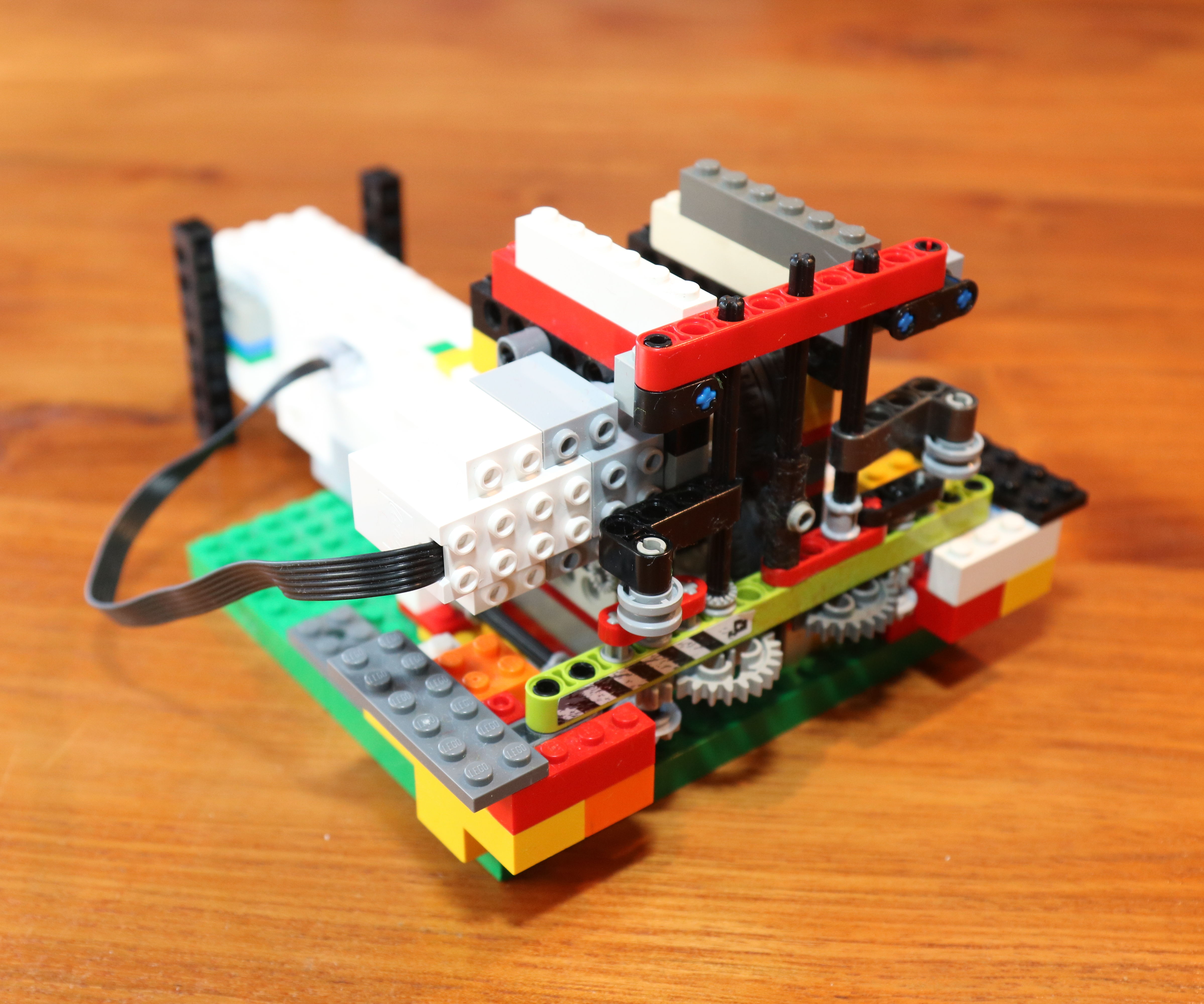 LEGO Boost Pipe Cleaner Bending Robot