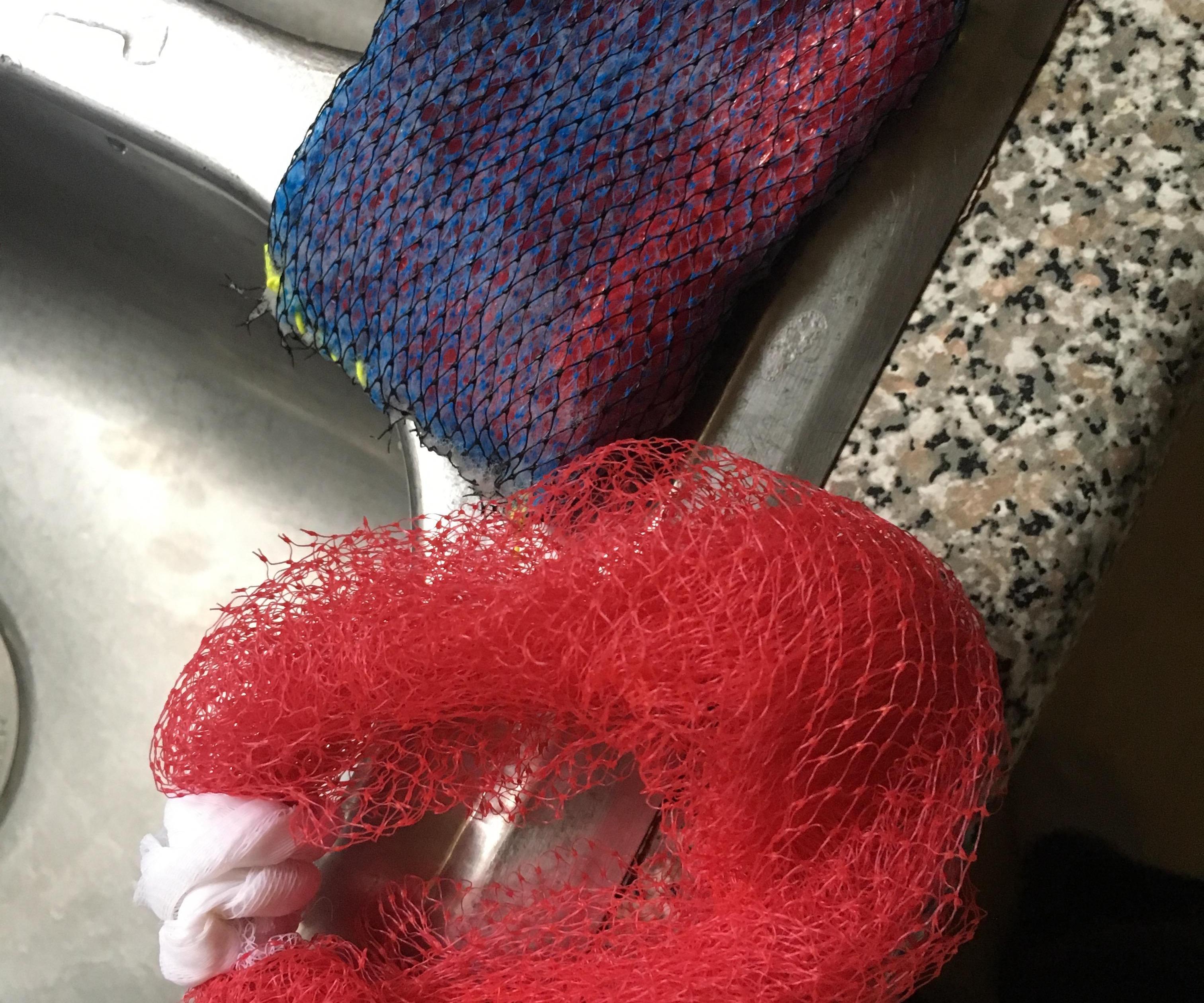8 Minute Sponges: Never Buy Sponges Again AND Reduce Plastic Waste