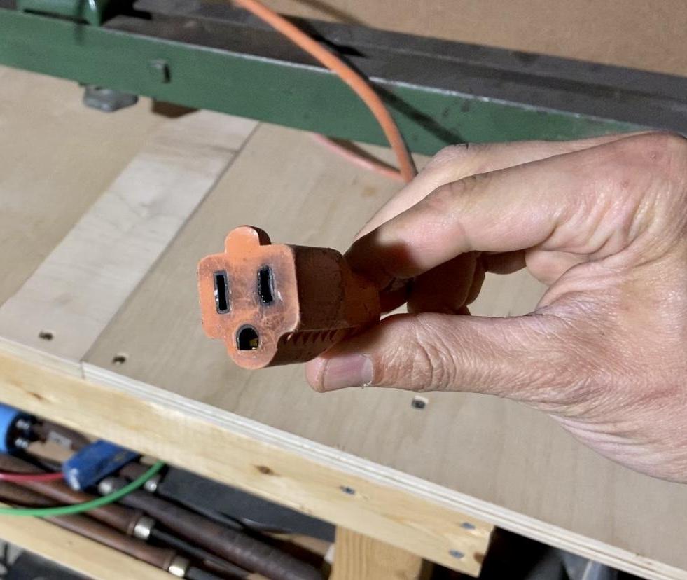 Upgrade a Broken Extension Cord