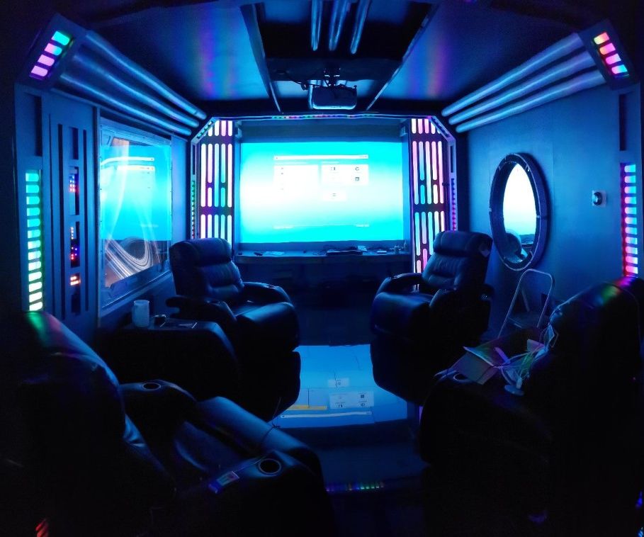 Sci-fi/Star Wars Man Cave Karaoke Home Theater W/Multicolored Lighting Effects