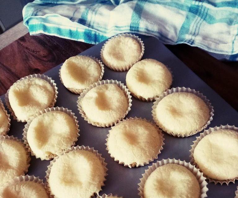 Pão De Queijo (Brazilian Cheese Bread)