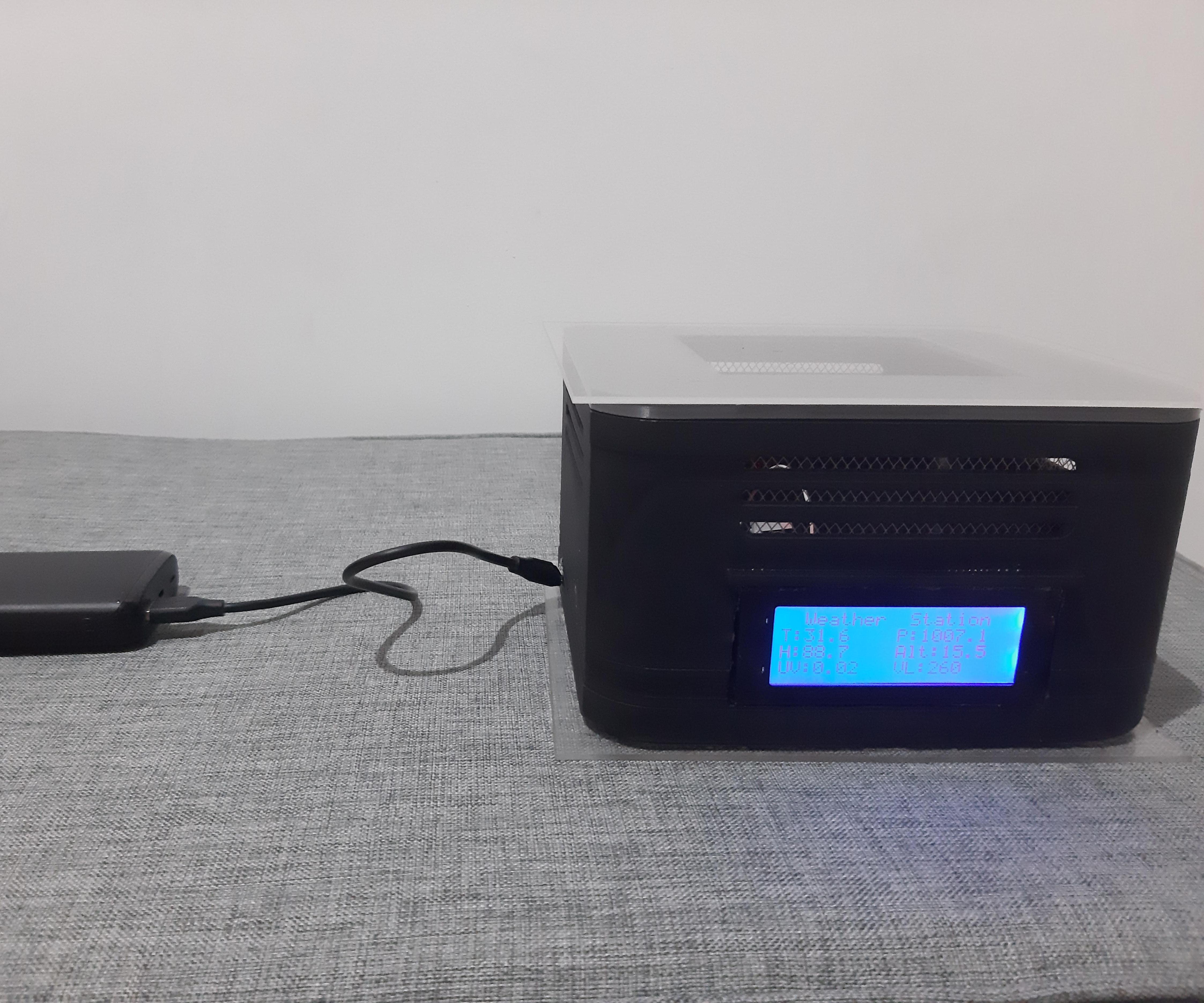 ESP32 Weather Monitoring Station