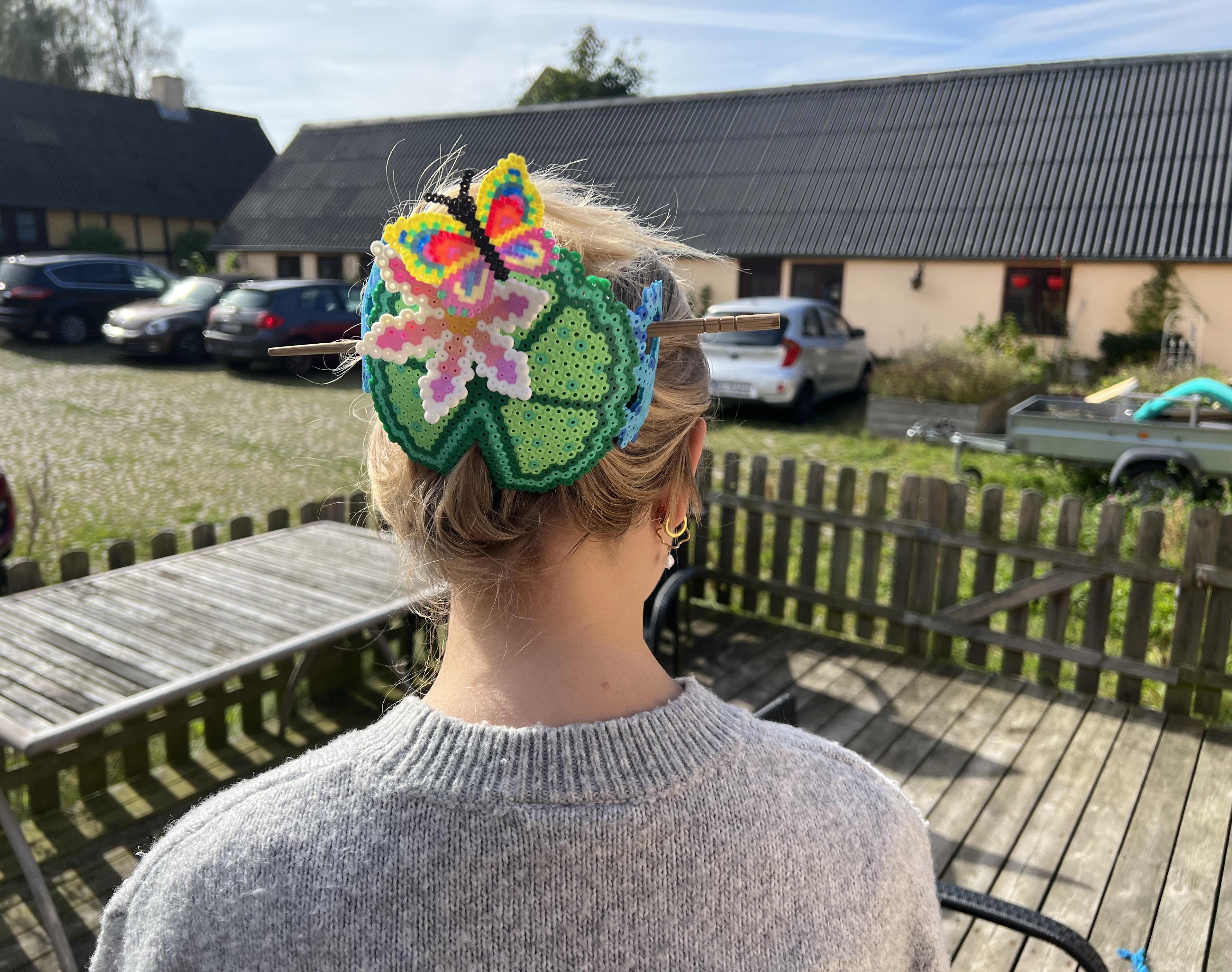 From 2d to 3d - How to Make a Water Lily Hair Bun Holders With Hama Beads