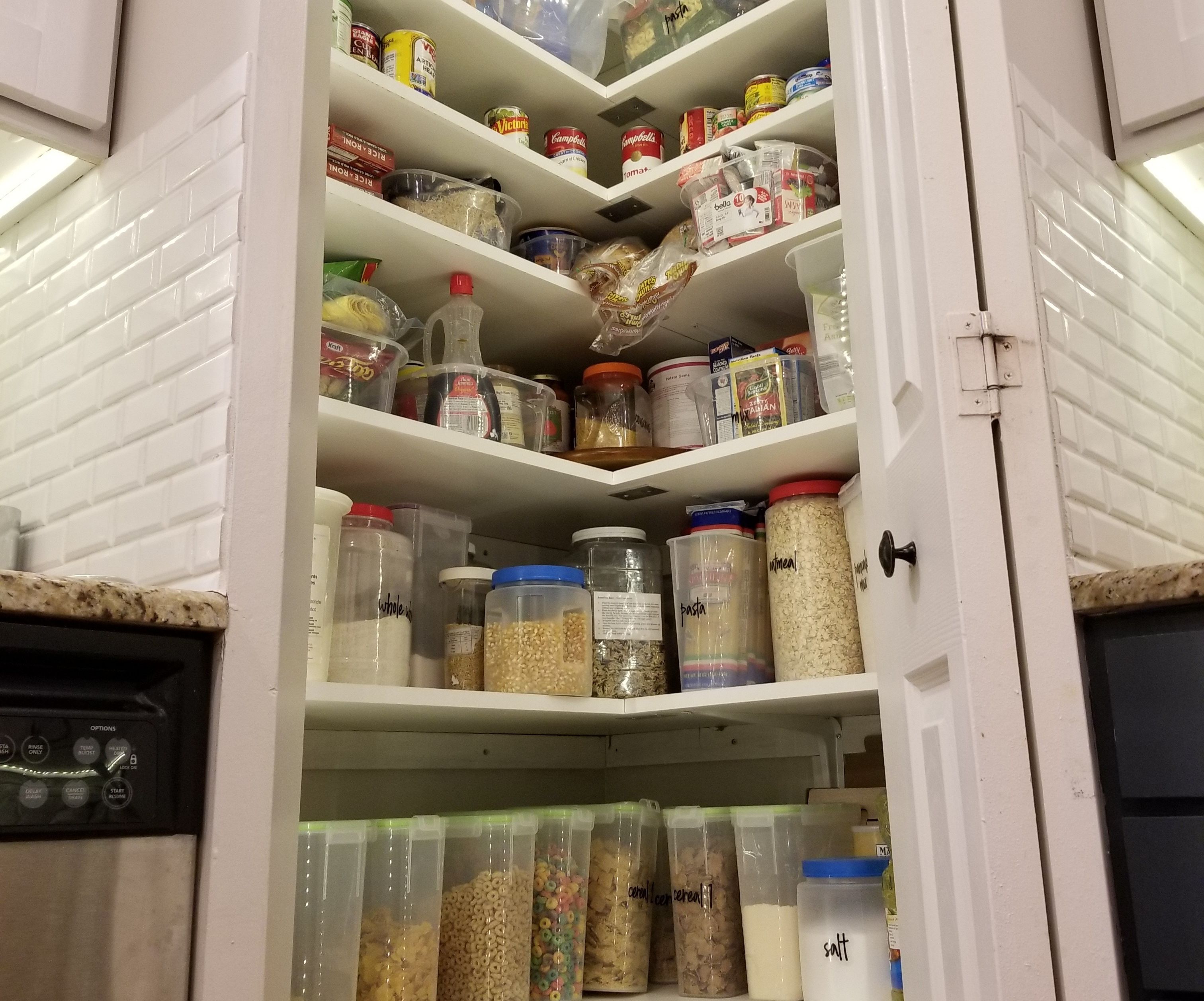 Ingenious Pantry Lighting