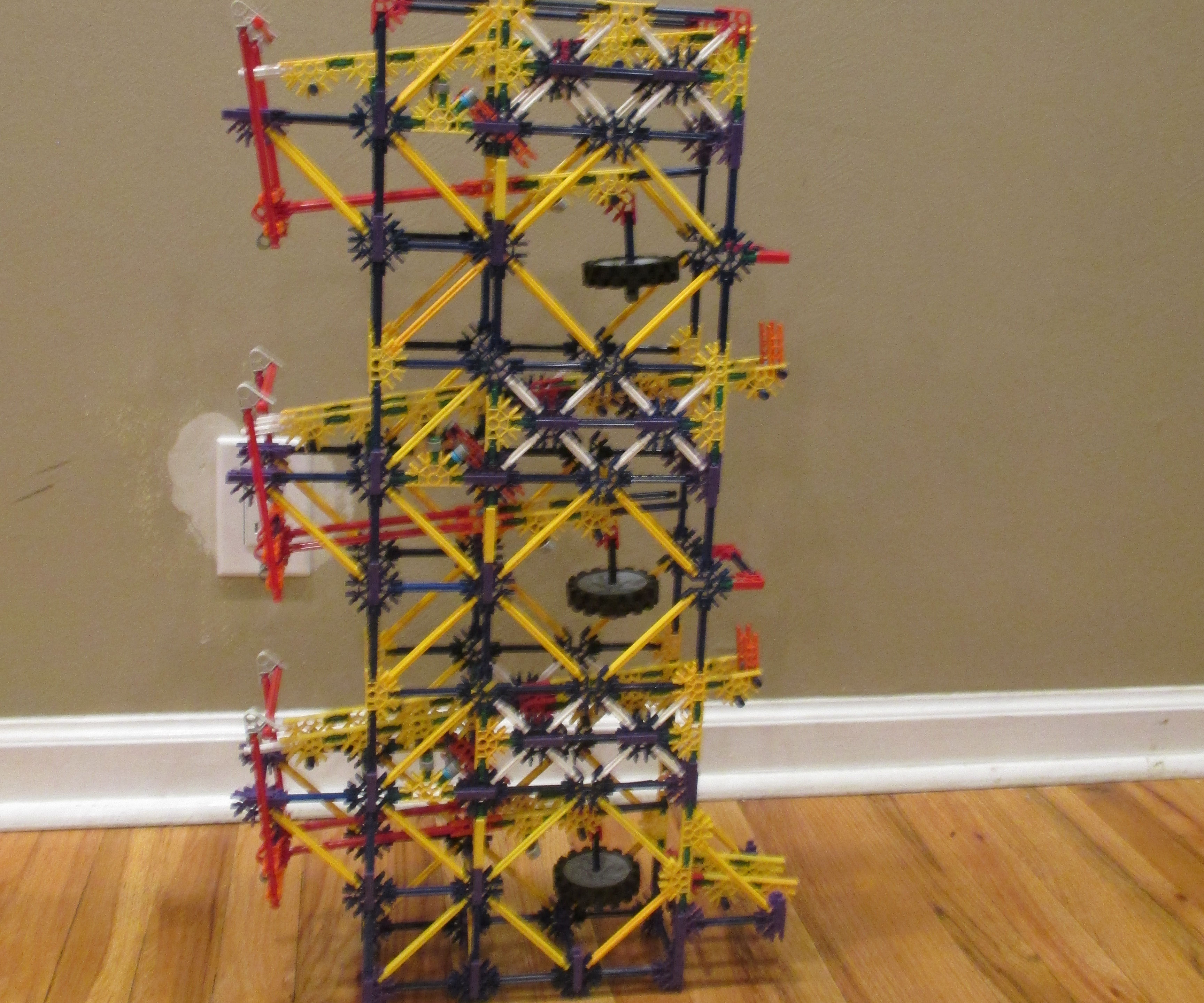 Binary Counter - a K'nex Ball Machine Path Separator