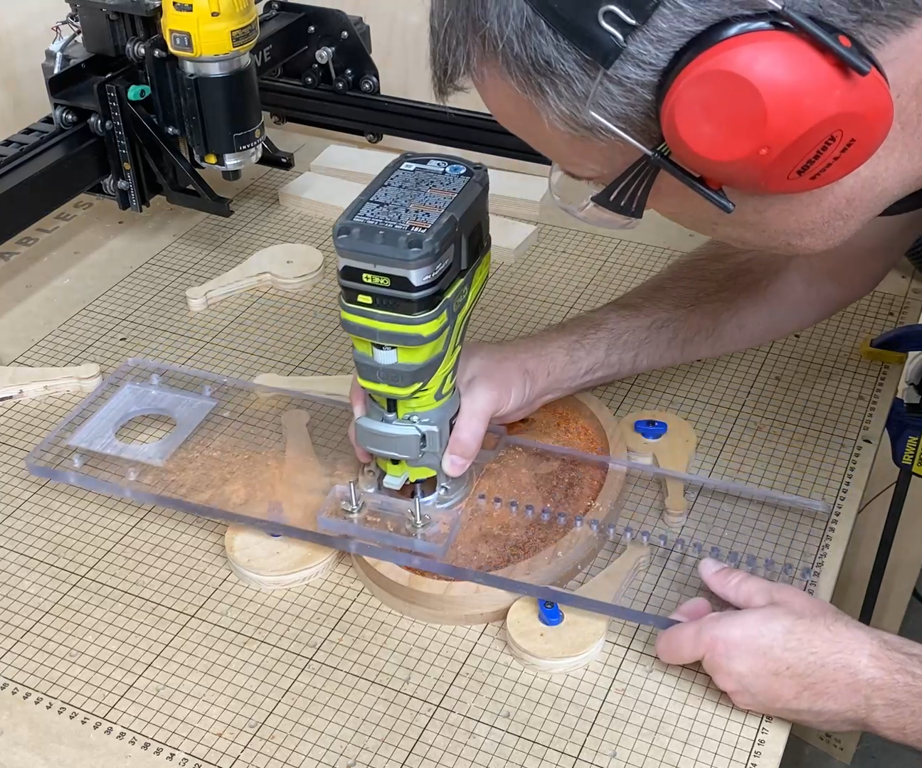 Clear Router Sled and Radius Jig 