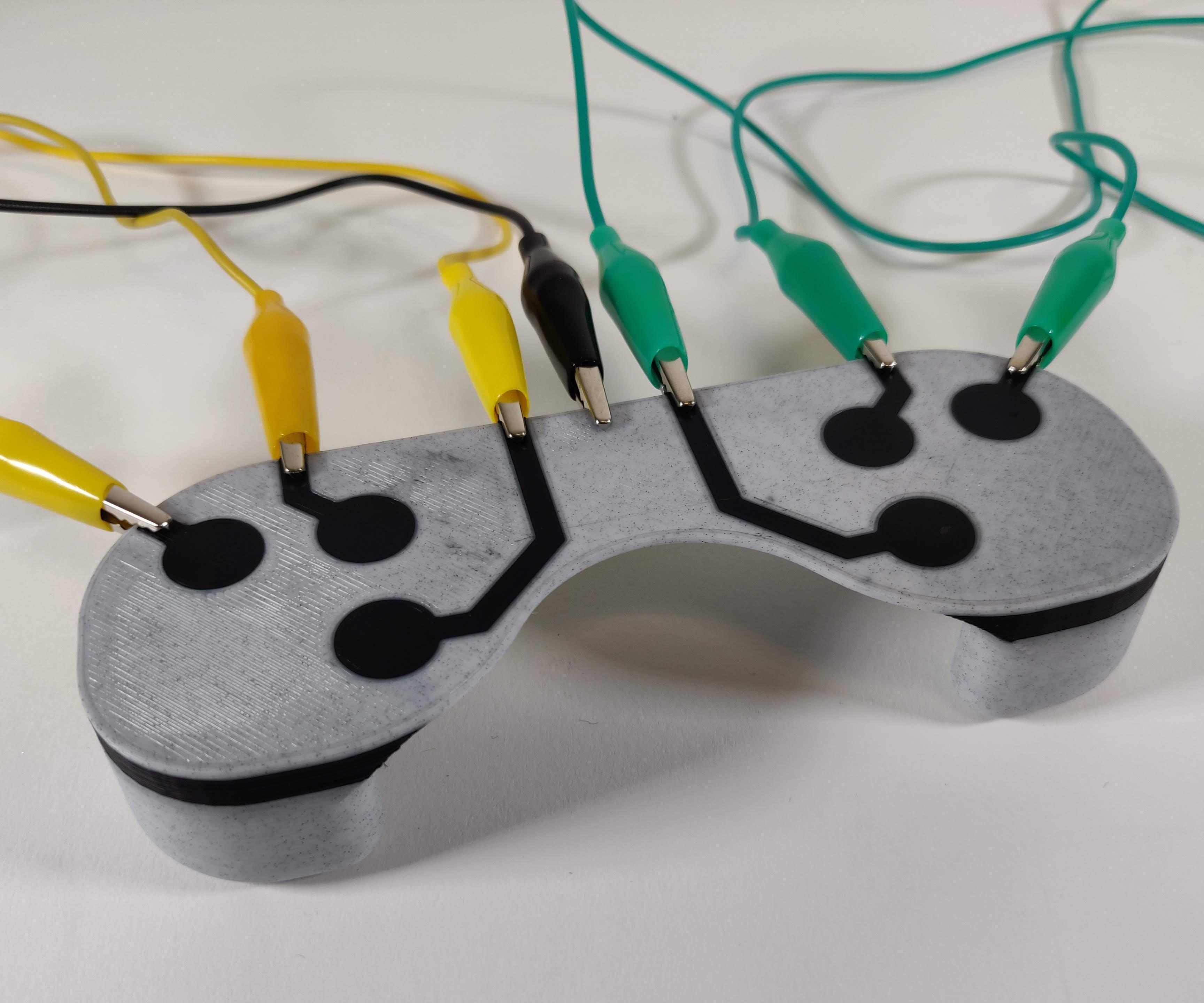 3D Printing a Multi-Material Conductive Touch-Sensitive 3D Printed Controller for Makey Makey with a Single Extruder 3D Printer