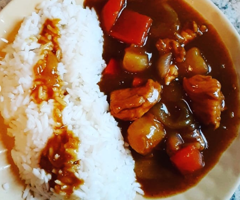 Making Kokumaro Curry