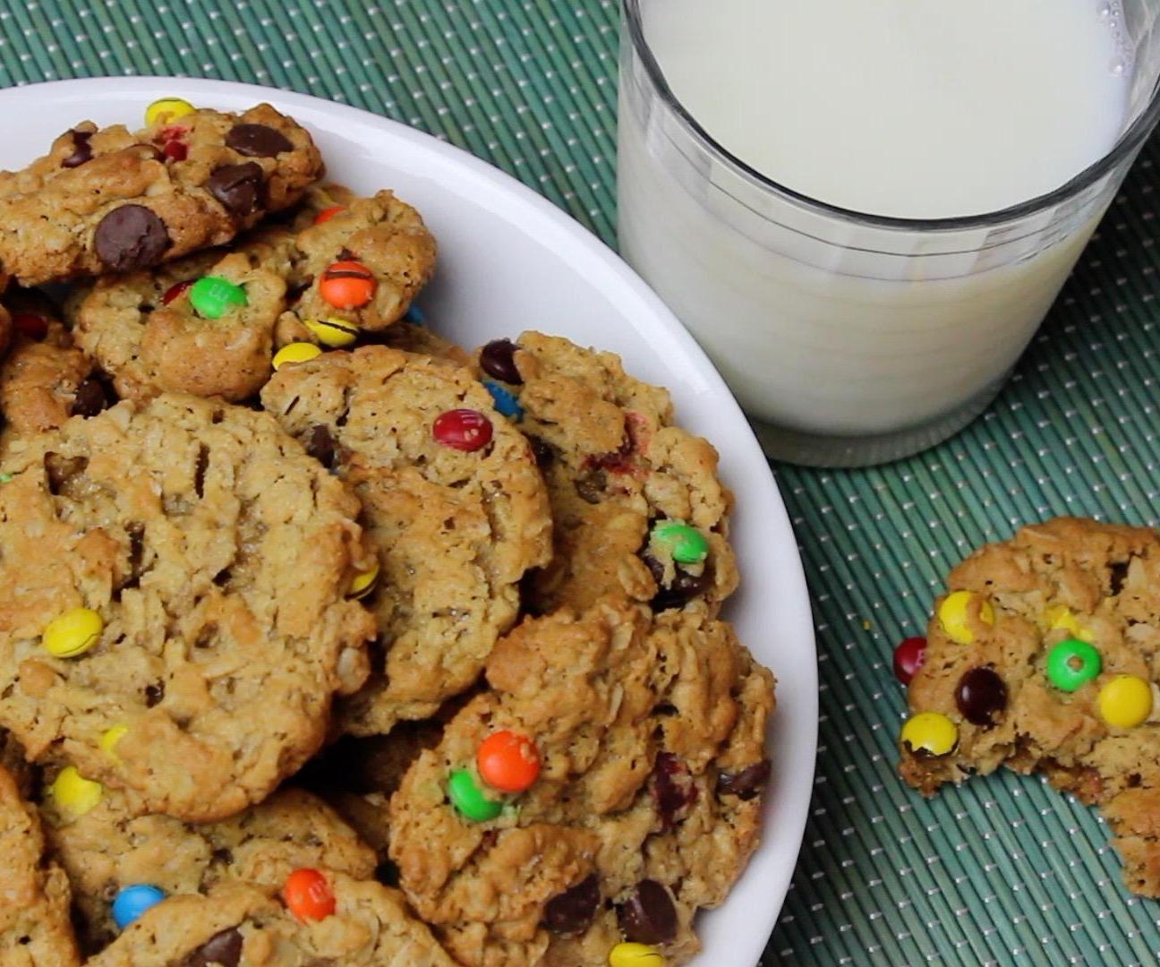 Peanut Butter Jumbo Cookies