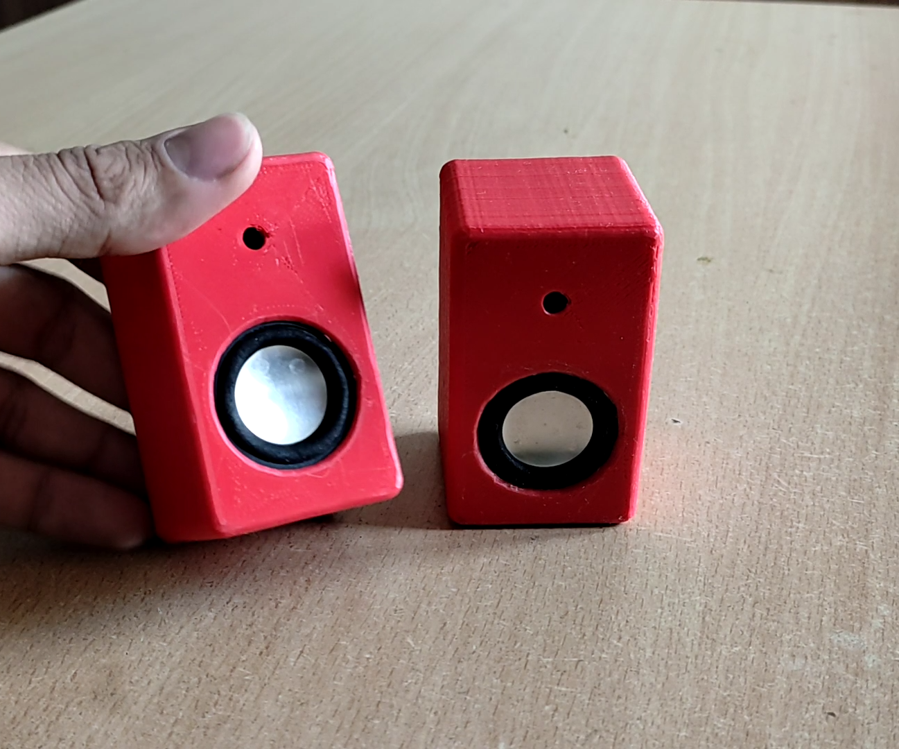 Diy 3D printed Bluetooth Speakers From Old Earpods