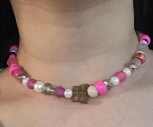 How to Make Fun Necklaces! 