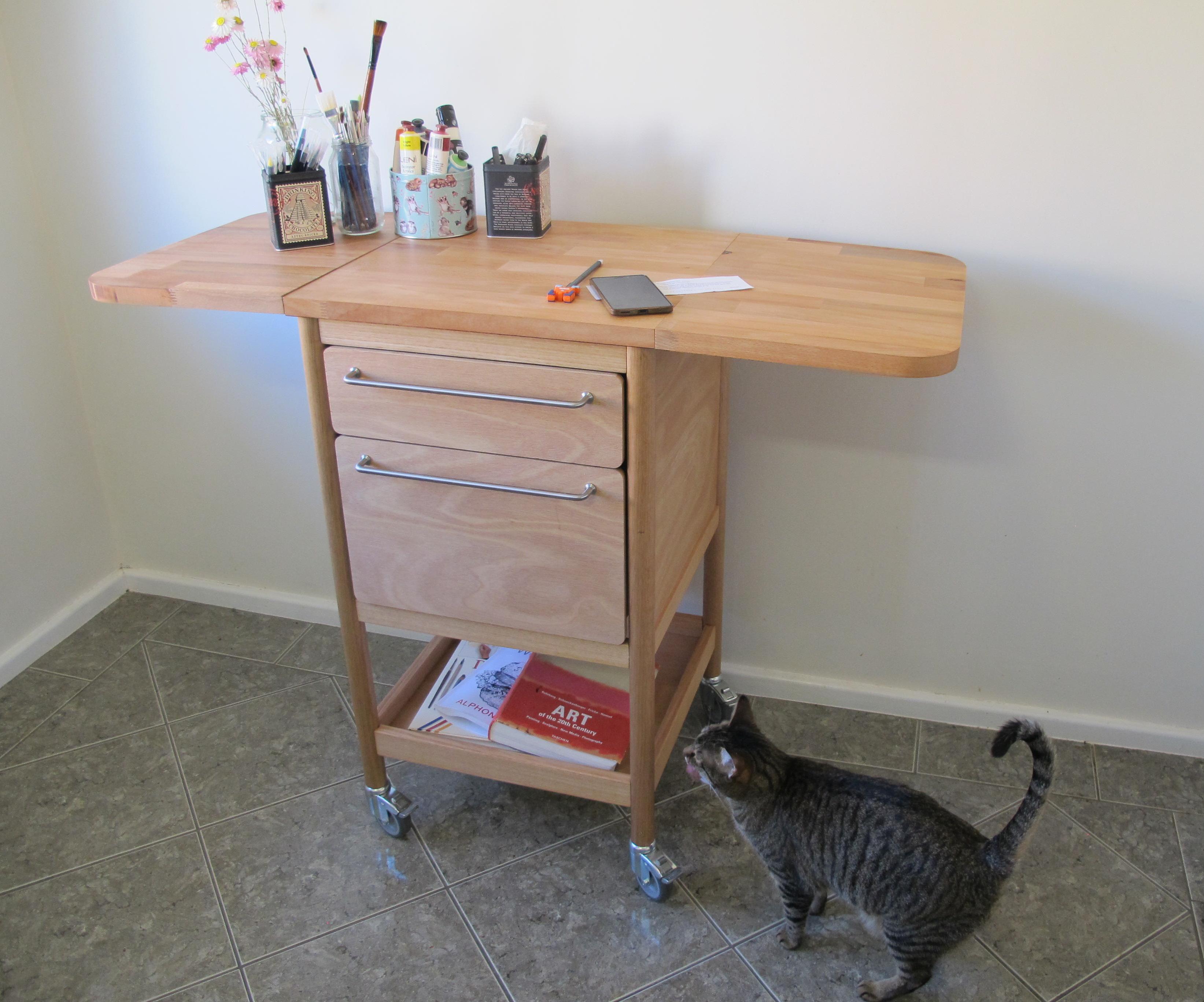 Mobile Folding Craft Station