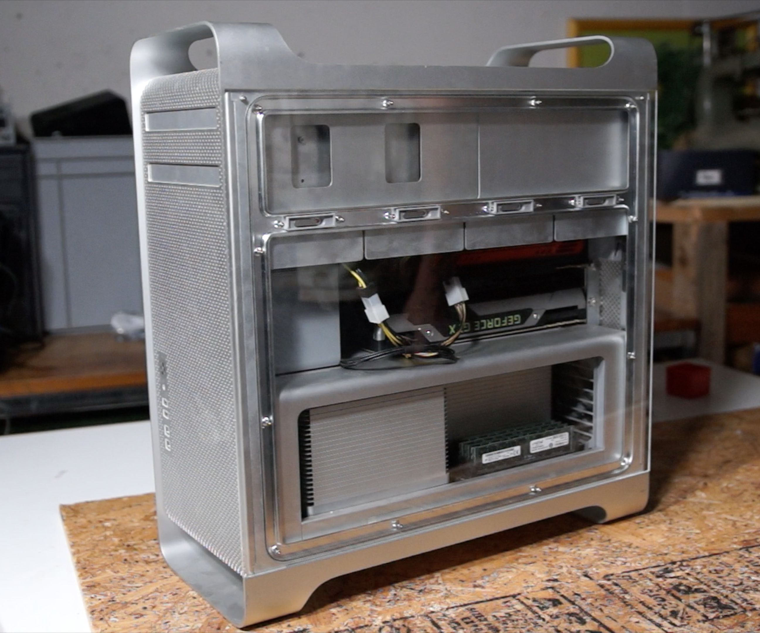 Mac Pro Case Mod - Transparent Side Panel