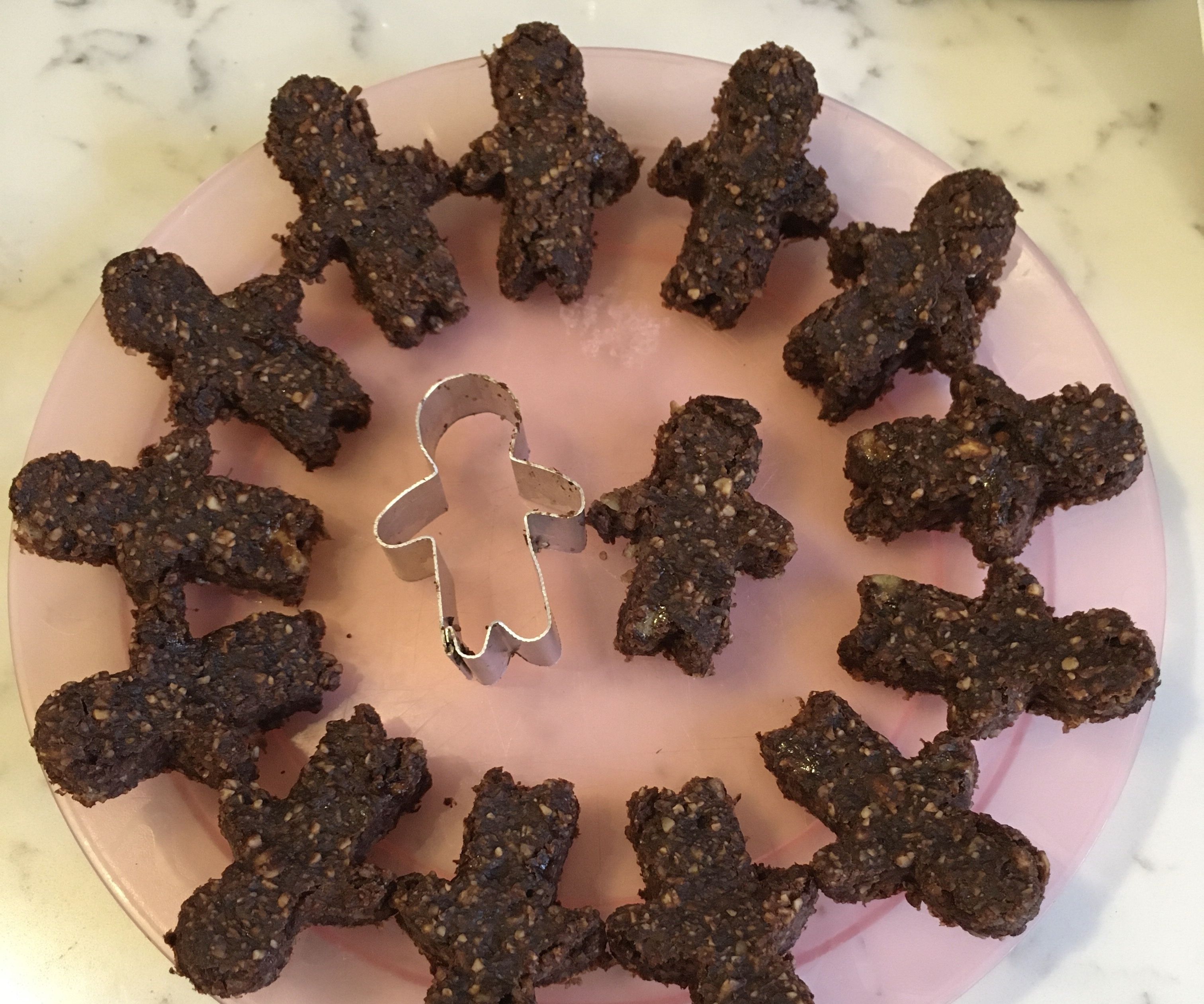 DIY Cookie Cutter - From Scrap Metal Offcuts